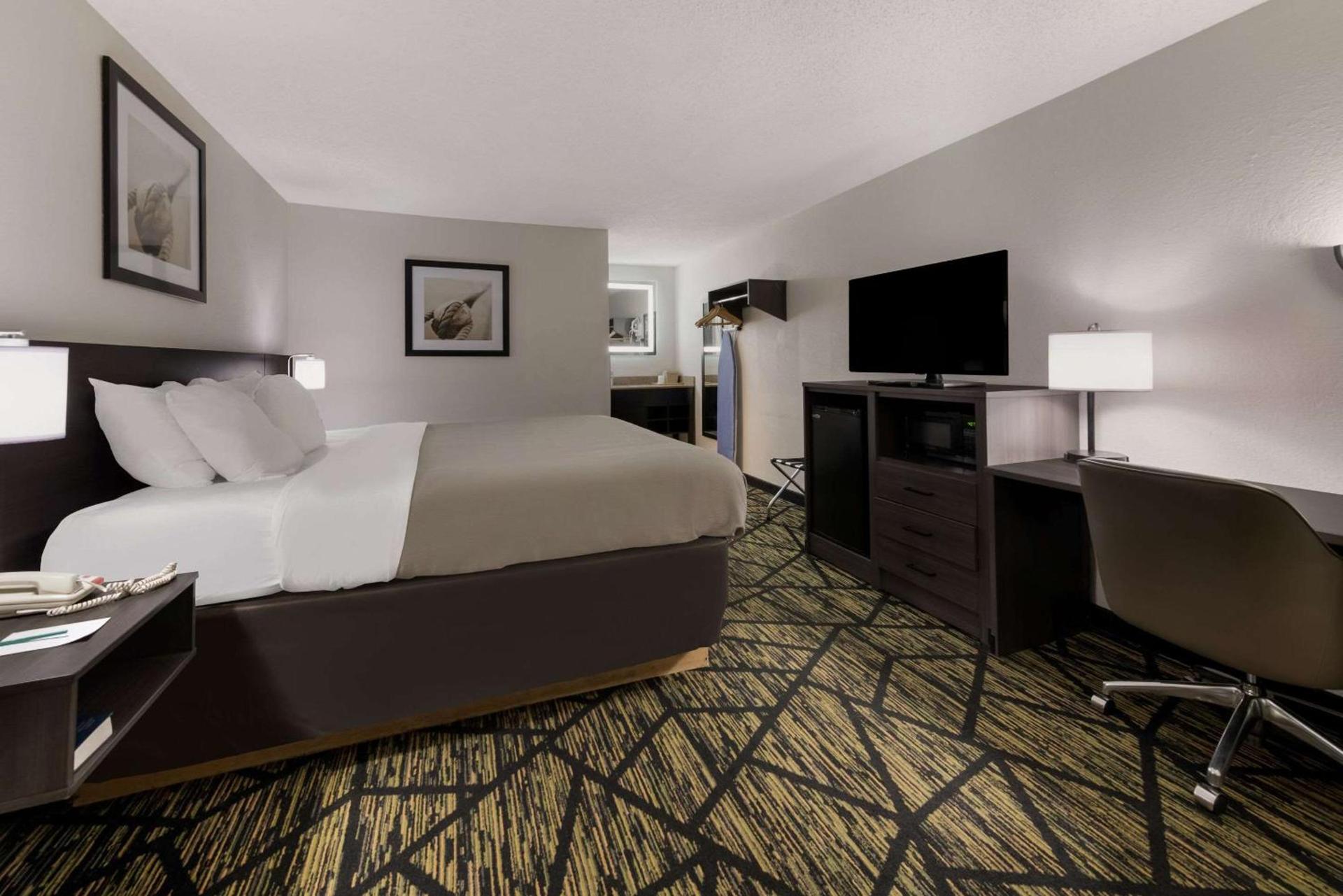 Quality Inn Orange Park Jacksonville photo 17