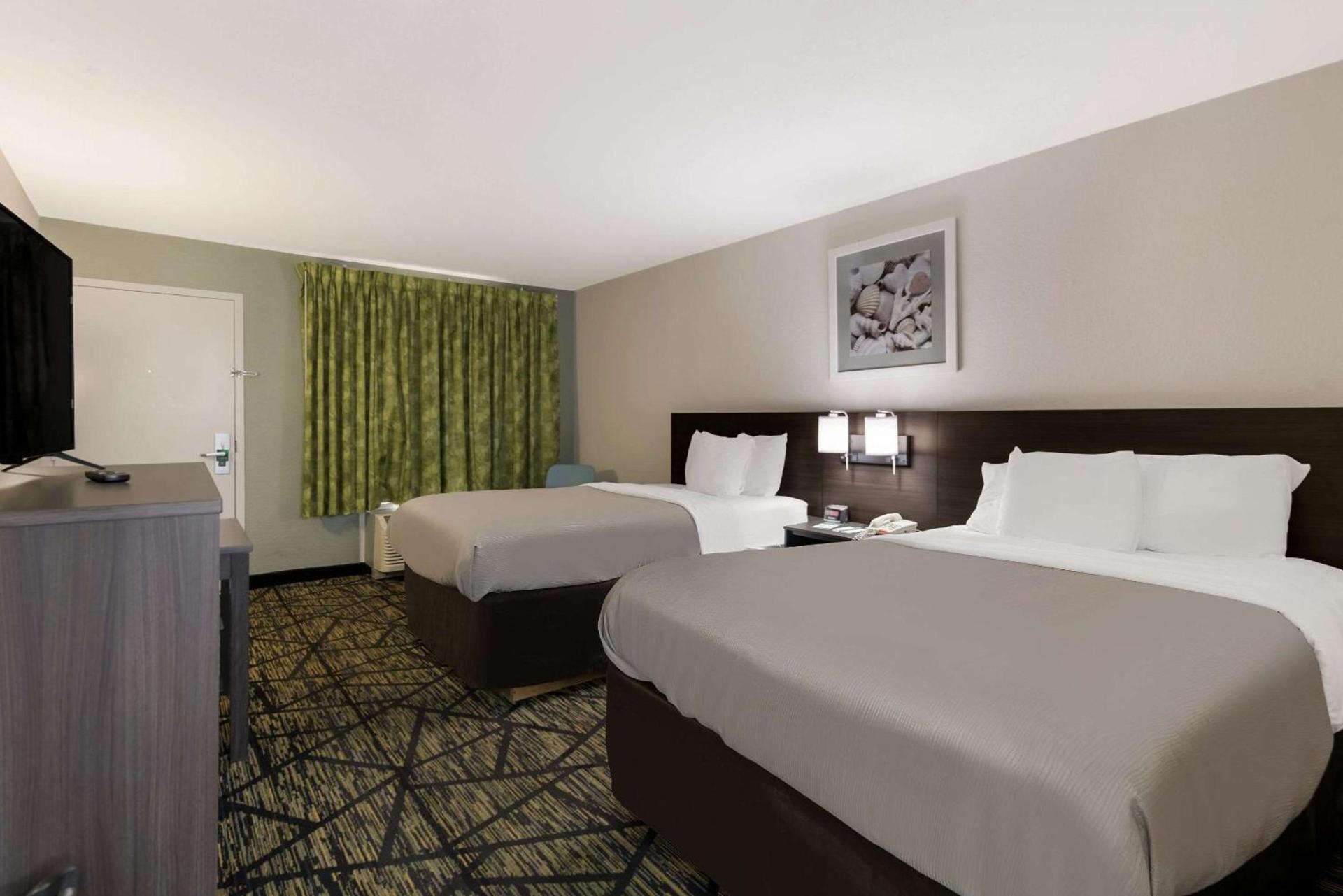 Quality Inn Orange Park Jacksonville photo 30