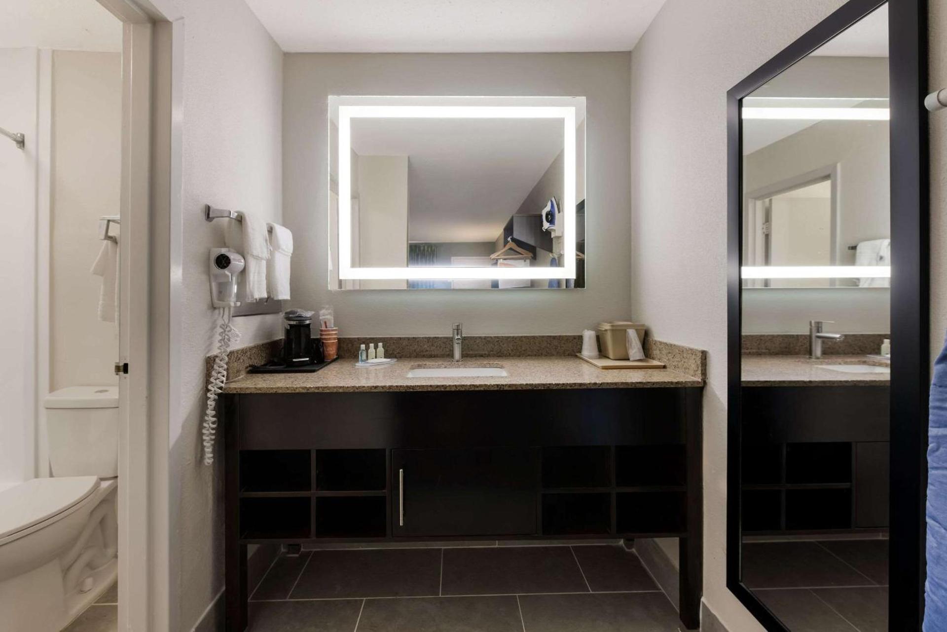 Quality Inn Orange Park Jacksonville photo 19