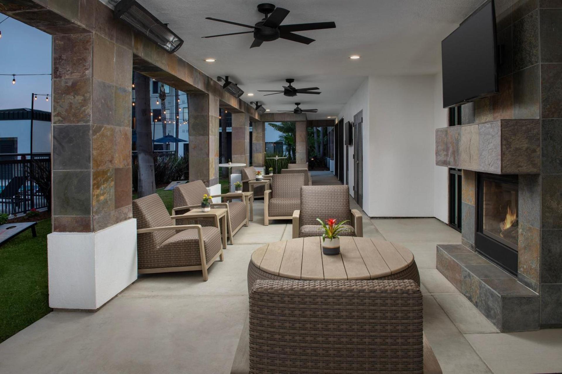 Courtyard by Marriott San Diego Carlsbad photo 51