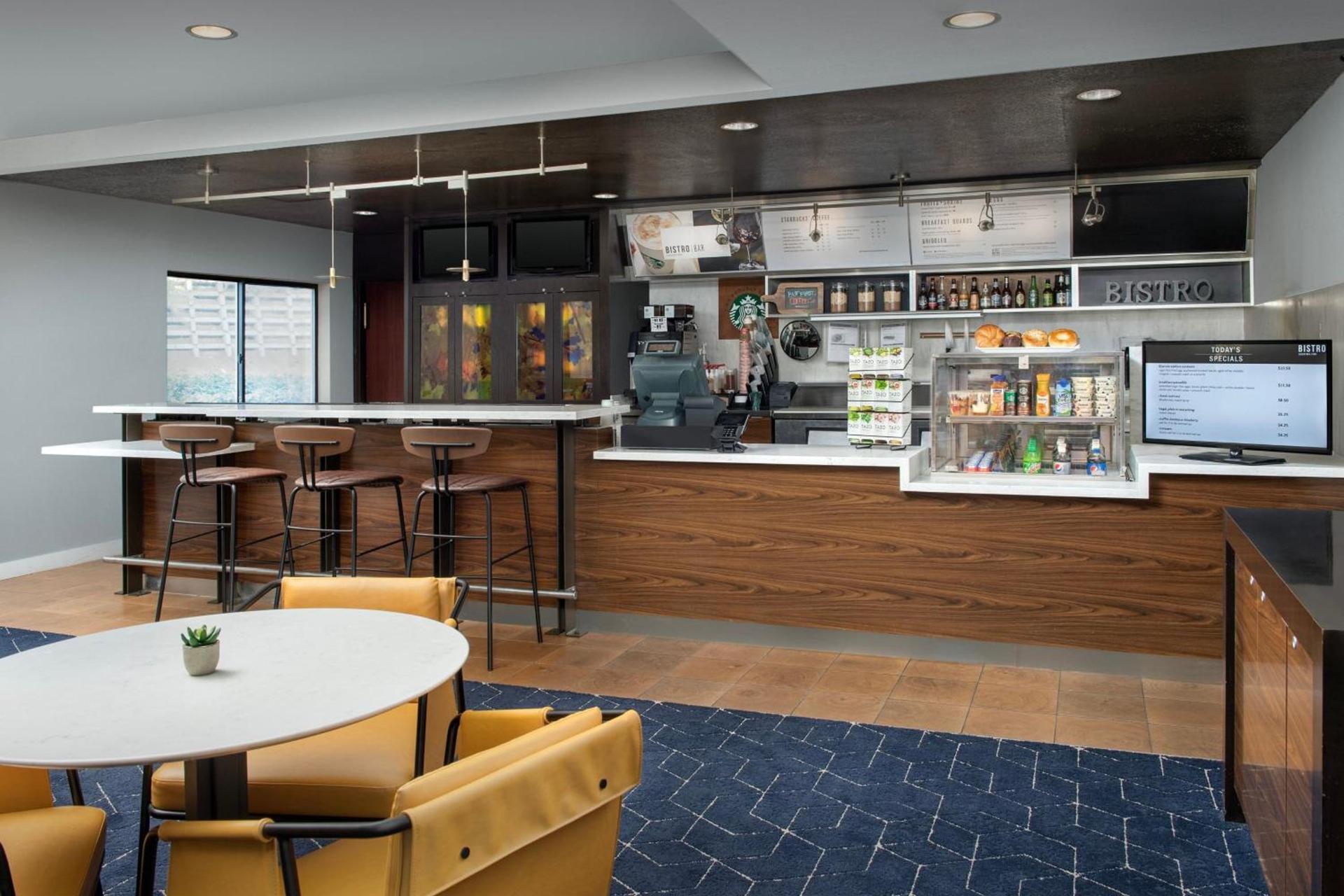 Courtyard by Marriott San Diego Carlsbad photo 53