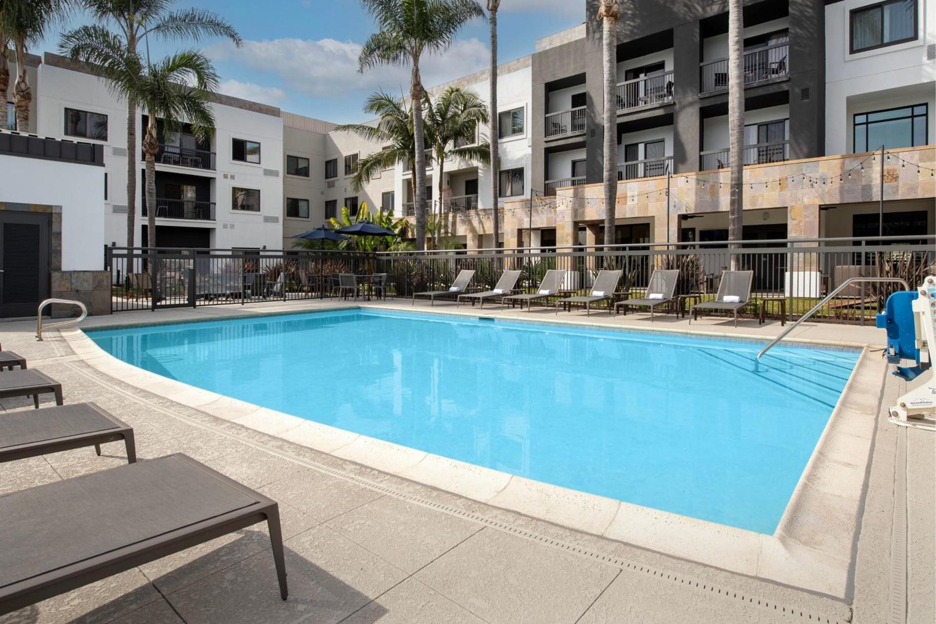 Courtyard by Marriott San Diego Carlsbad photo 65