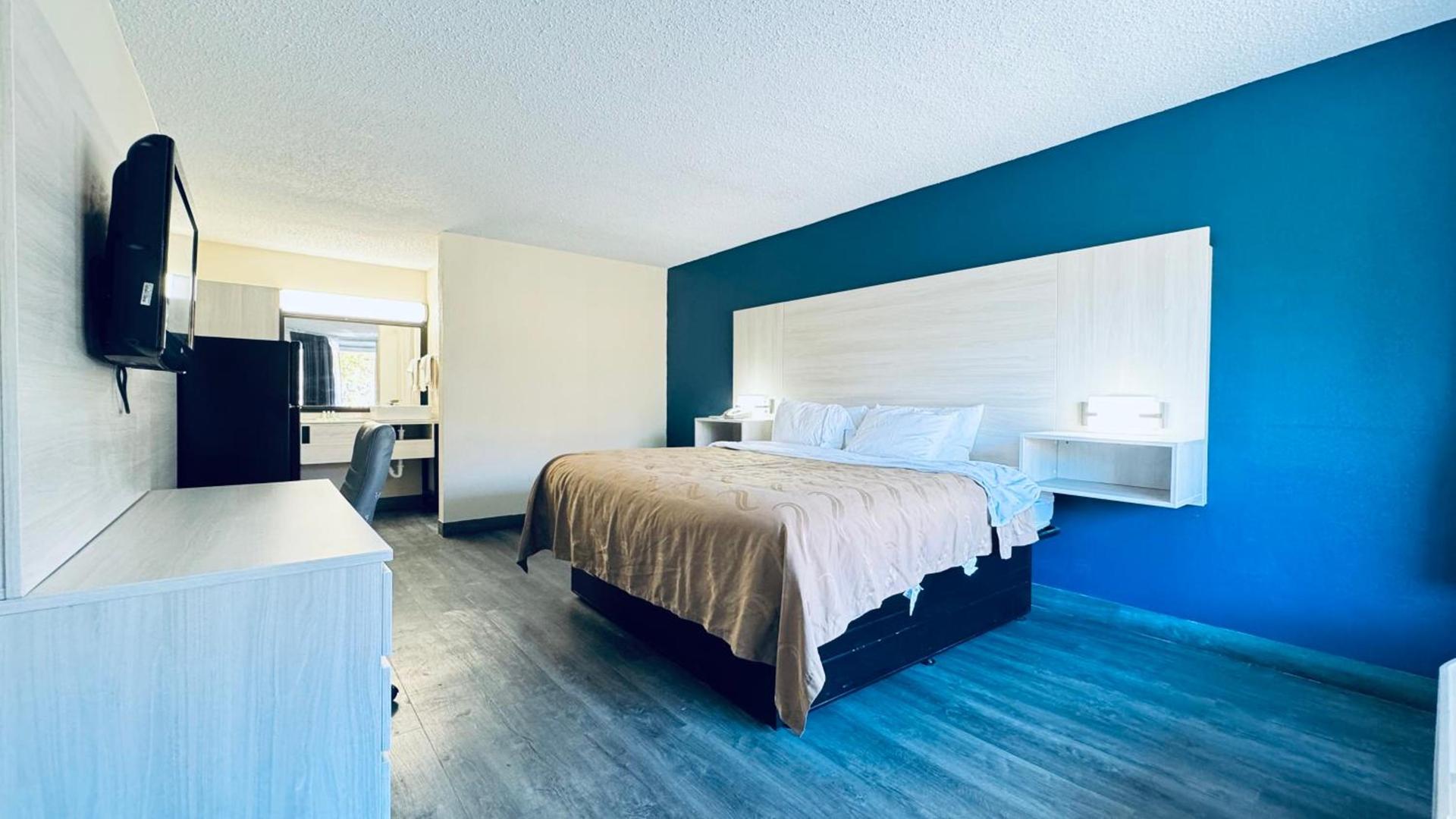Quality Inn & Suites McDonough South I-75 photo 24