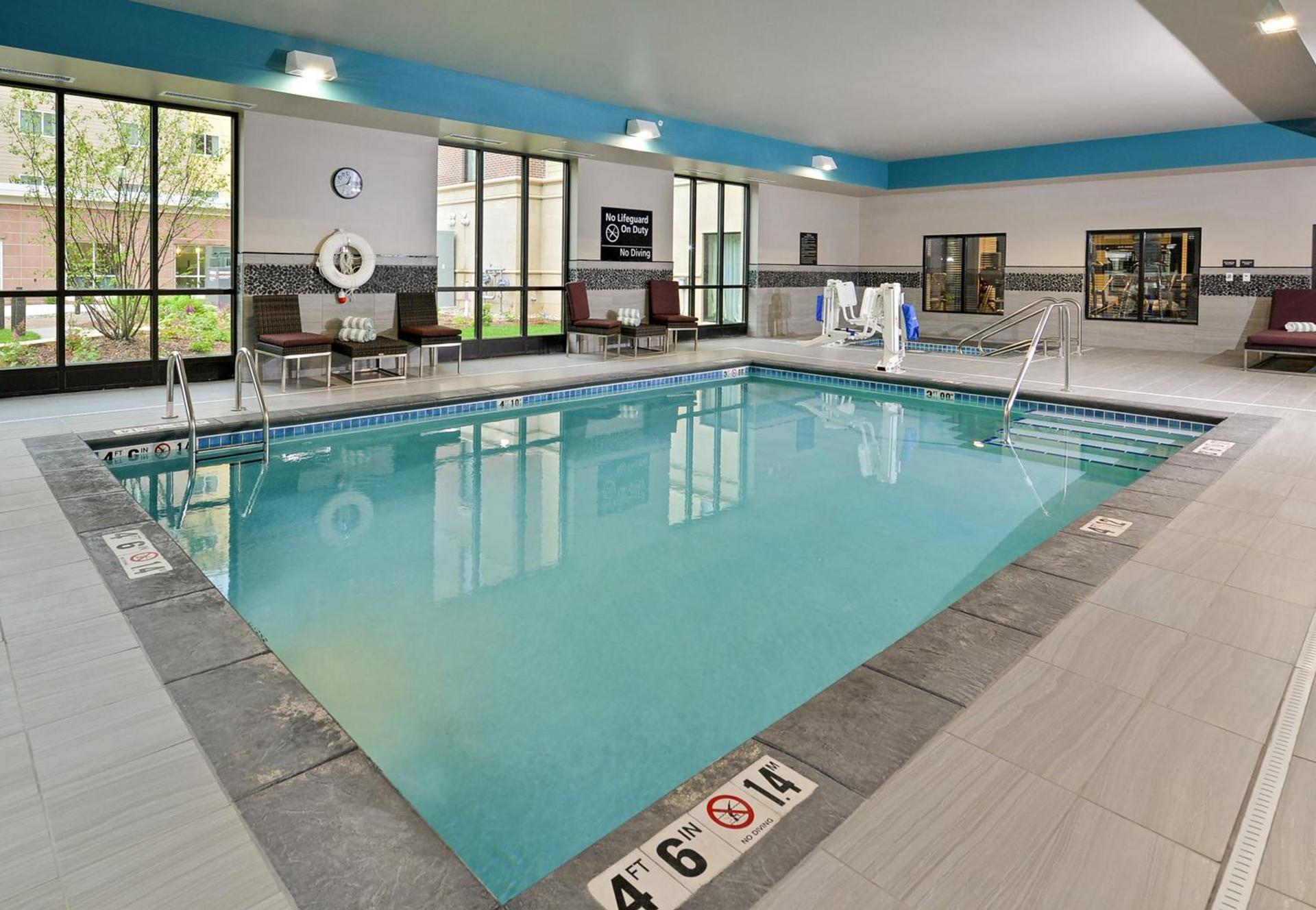 Hampton Inn & Suites Des Moines Downtown photo 44