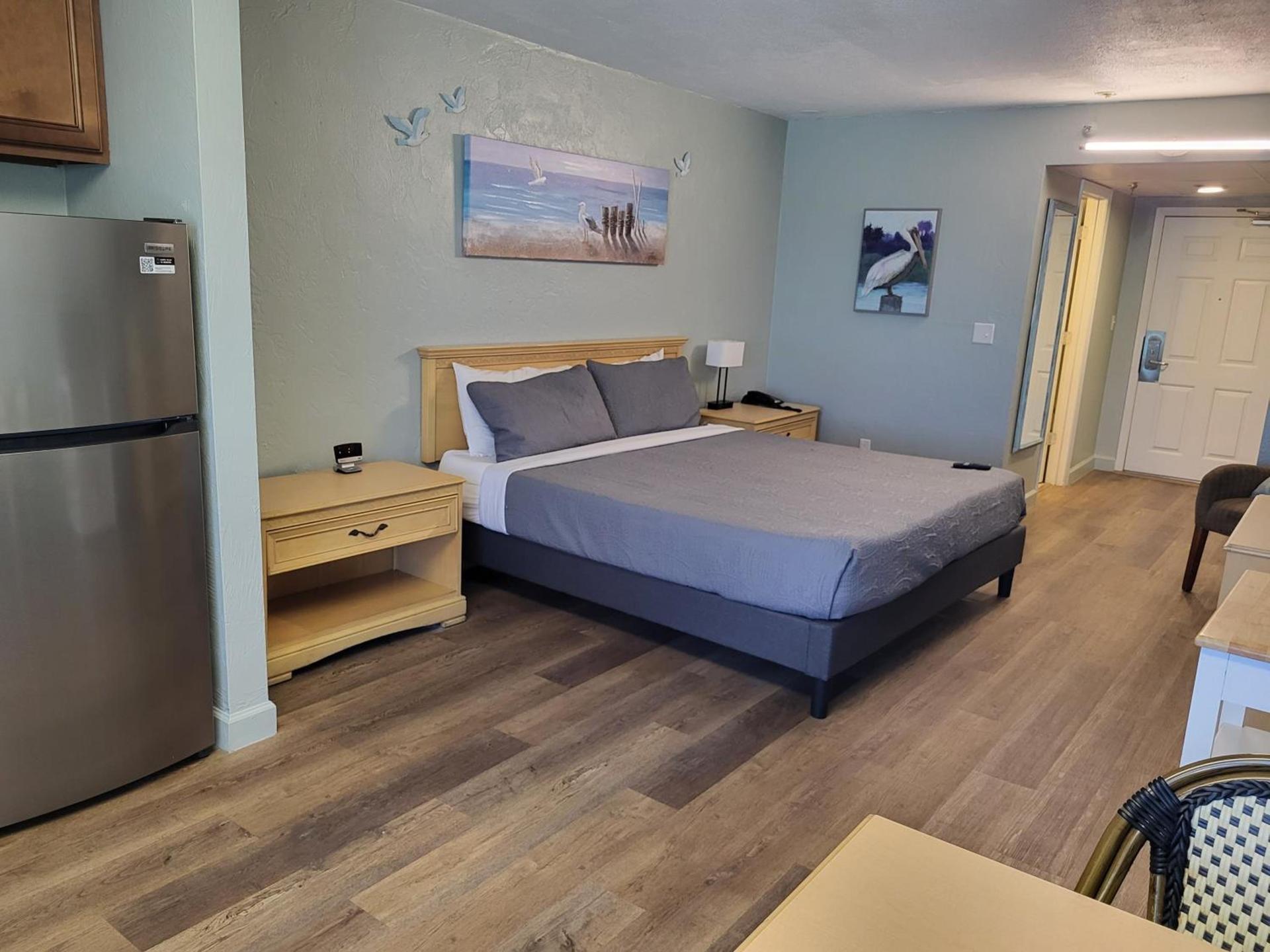 Beachside Hotel photo 9