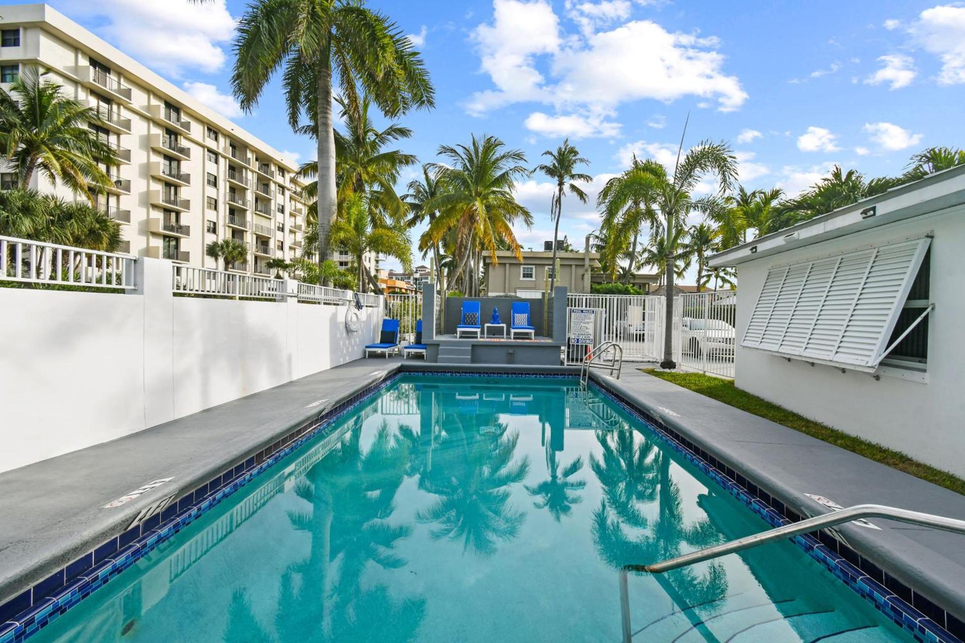 Sunshine shores boutique apartments photo 49