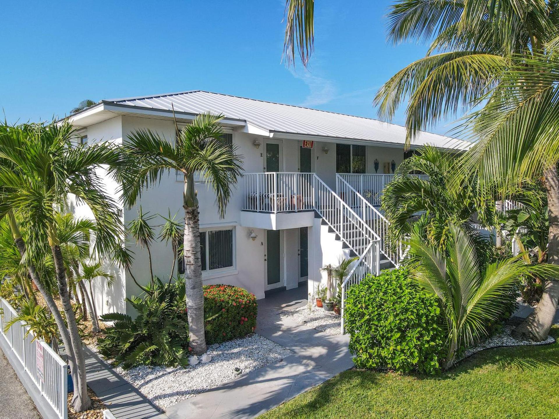 Sunshine shores boutique apartments photo 63