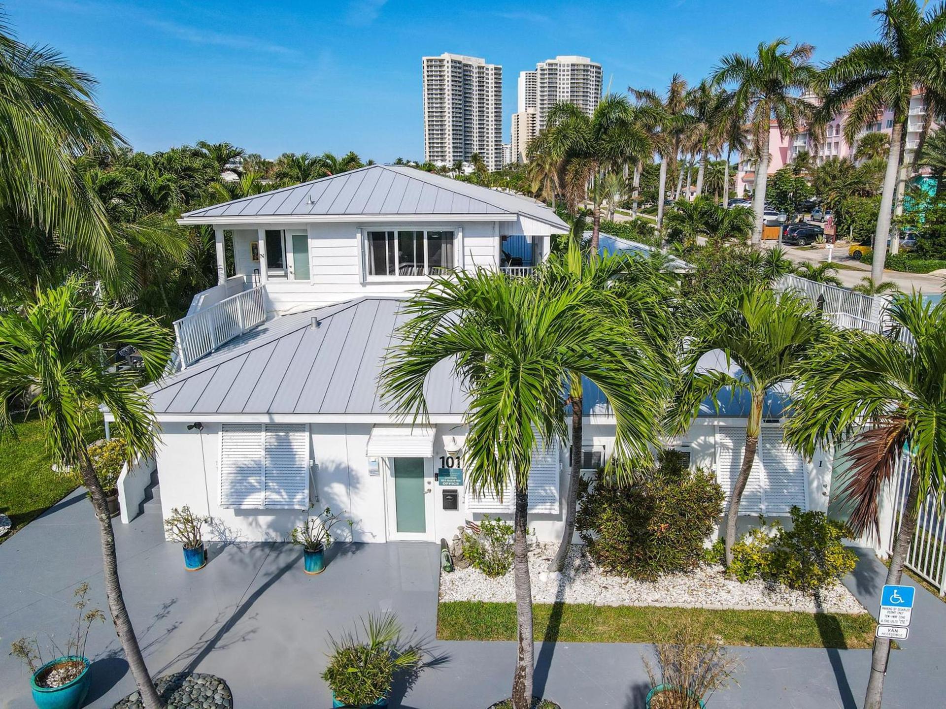 Sunshine shores boutique apartments photo 64
