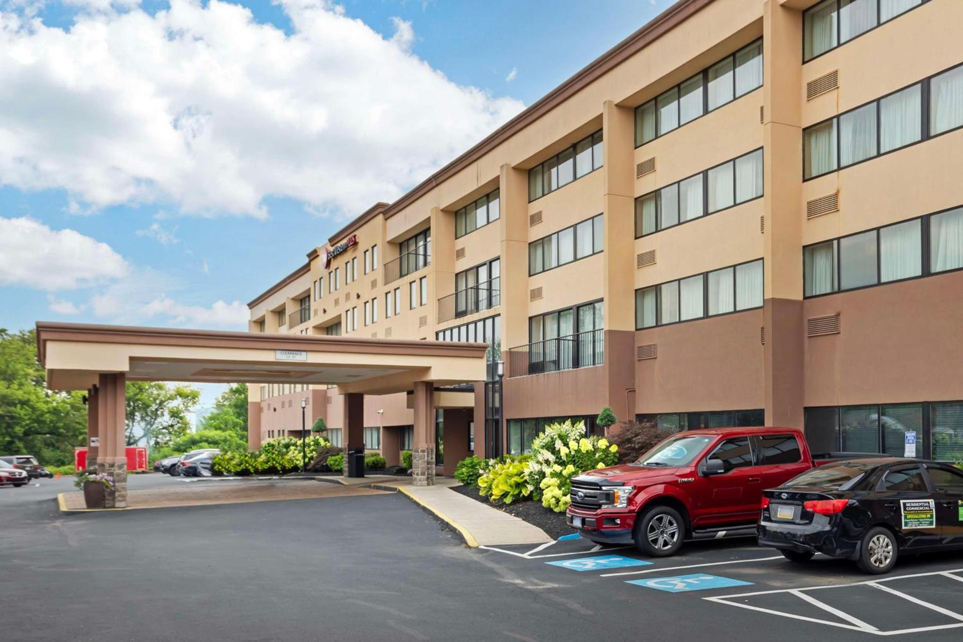 Best Western Plus Reading Inn & Suites photo 71