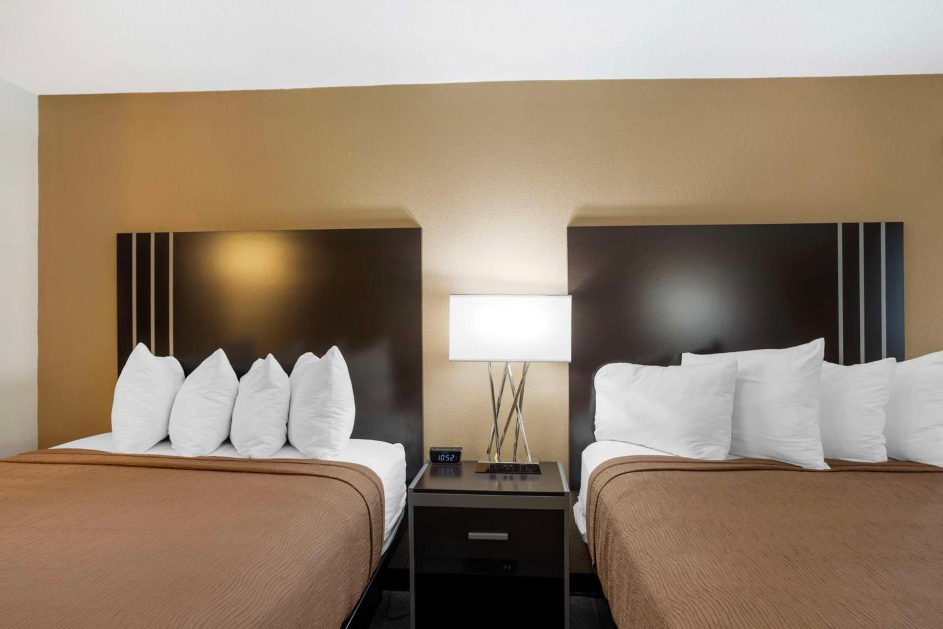 Best Western Plus Reading Inn & Suites photo 27