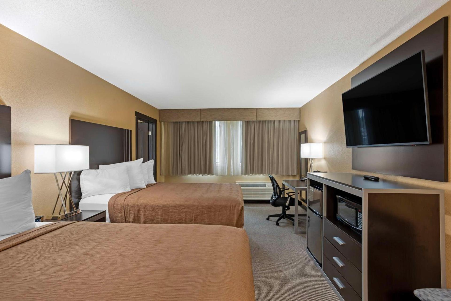 Best Western Plus Reading Inn & Suites photo 28