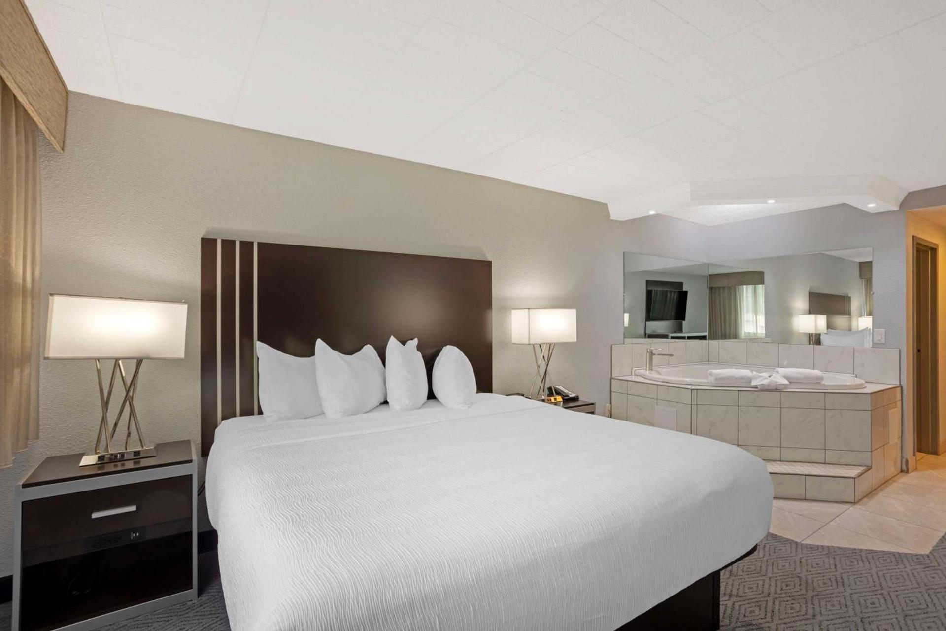 Best Western Plus Reading Inn & Suites photo 34