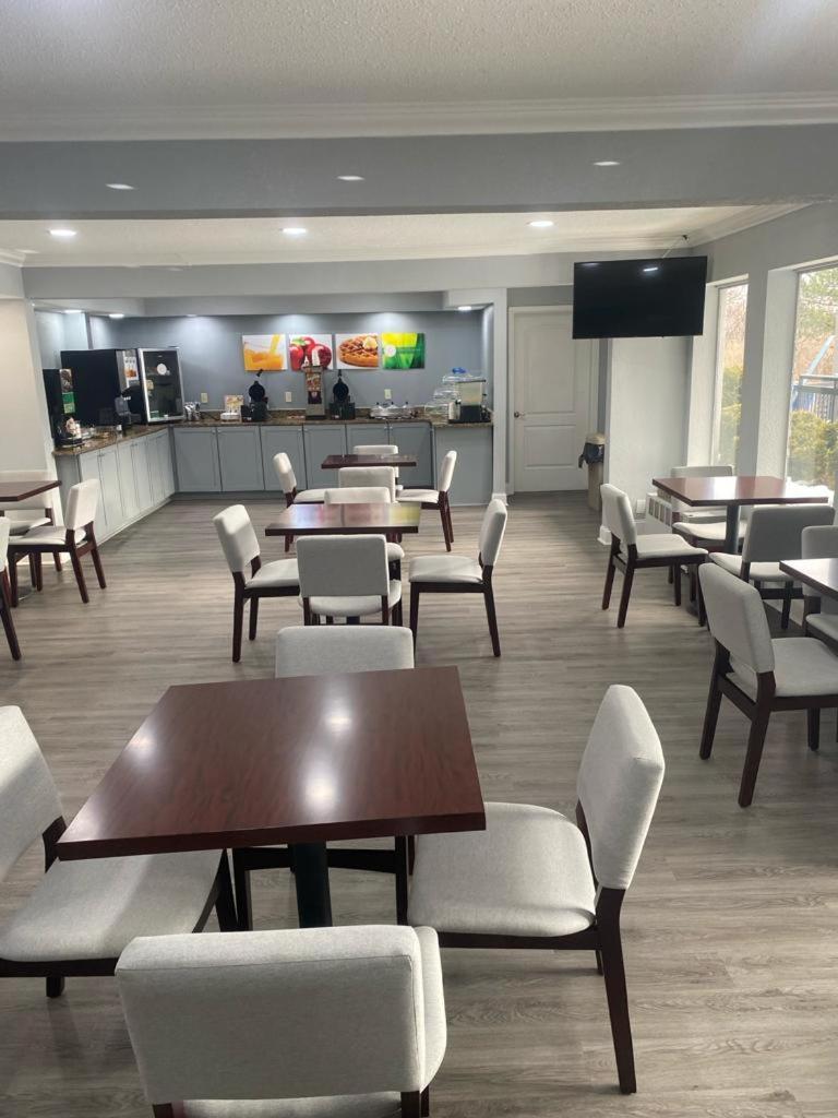 Quality Inn Colchester - Burlington photo 3