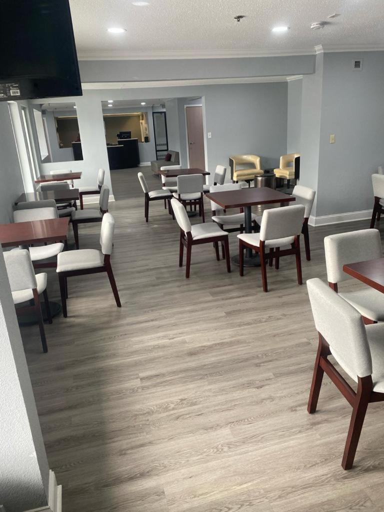 Quality Inn Colchester - Burlington photo 20