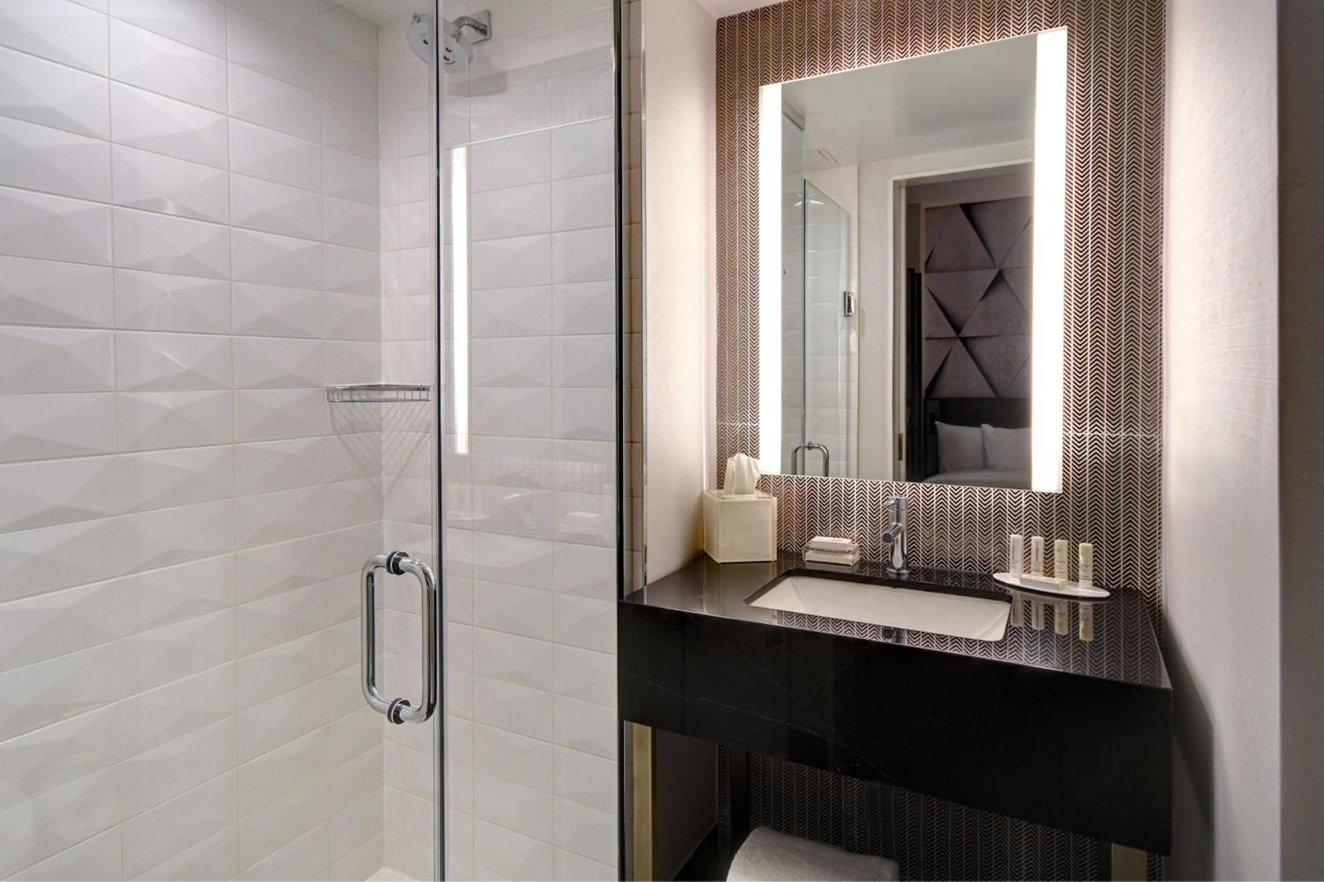 SpringHill Suites by Marriott New York Midtown Manhattan/Park Ave photo 14