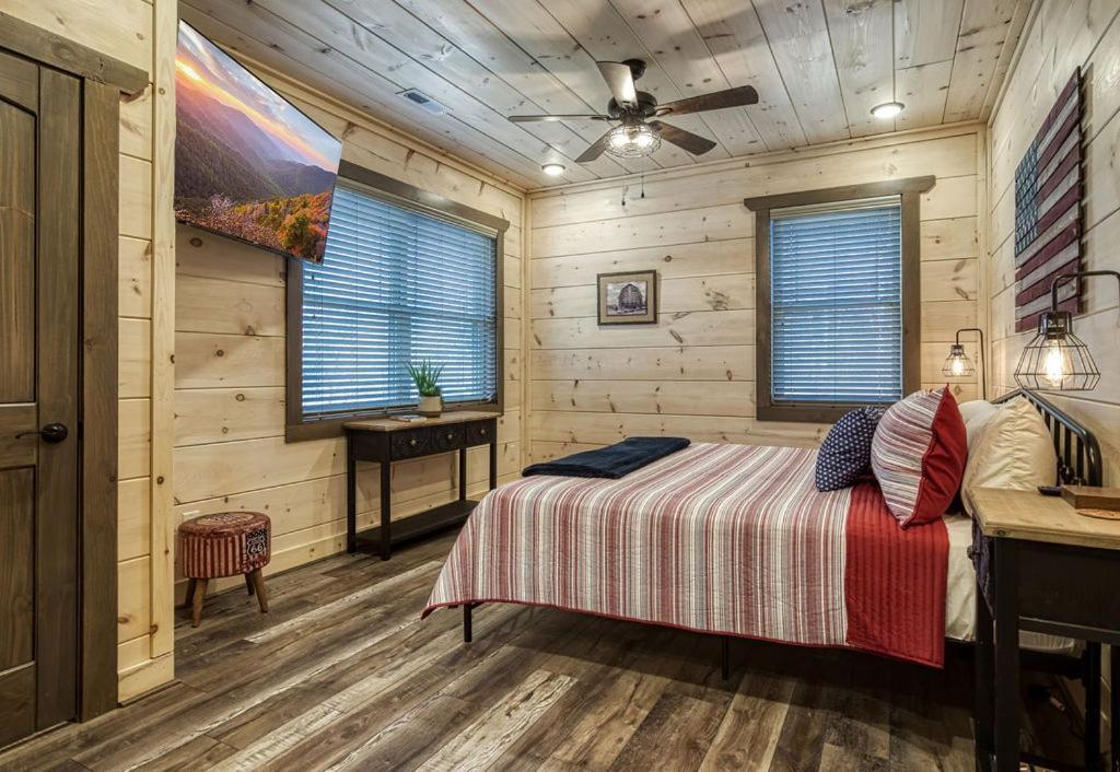 Creekside Lodge photo 22