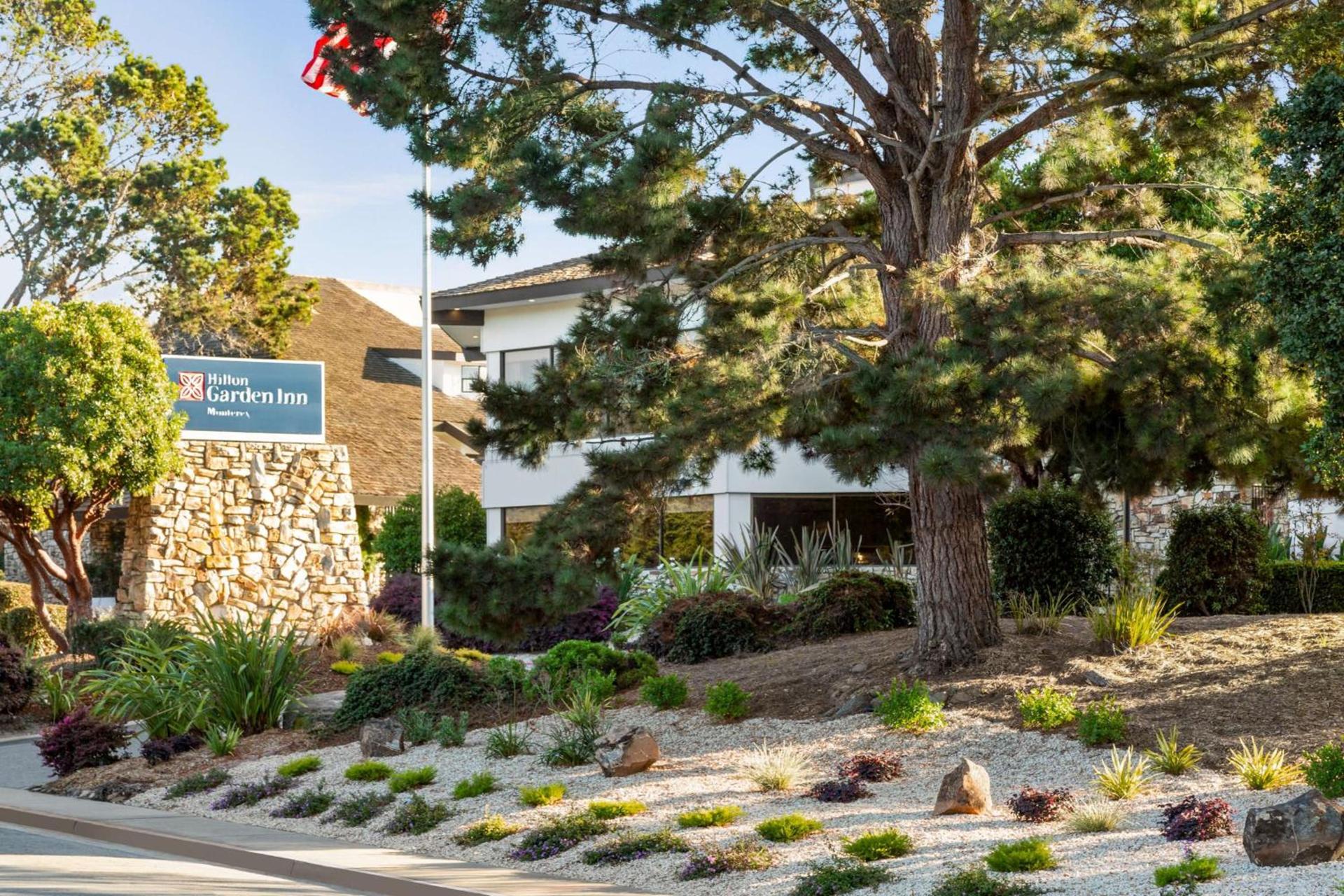 Hilton Garden Inn Monterey photo 5