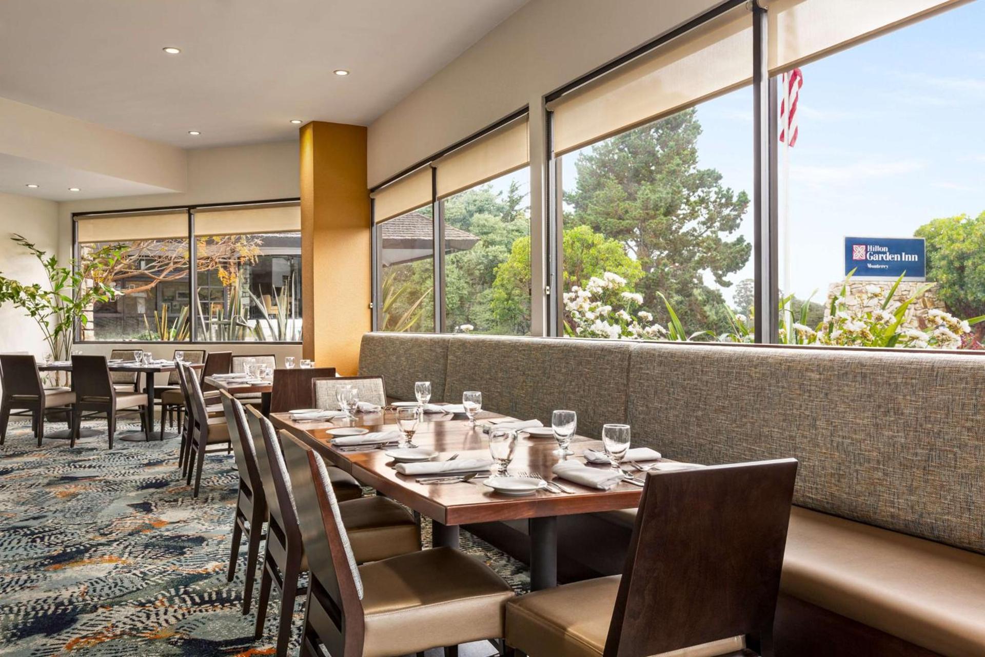 Hilton Garden Inn Monterey photo 74