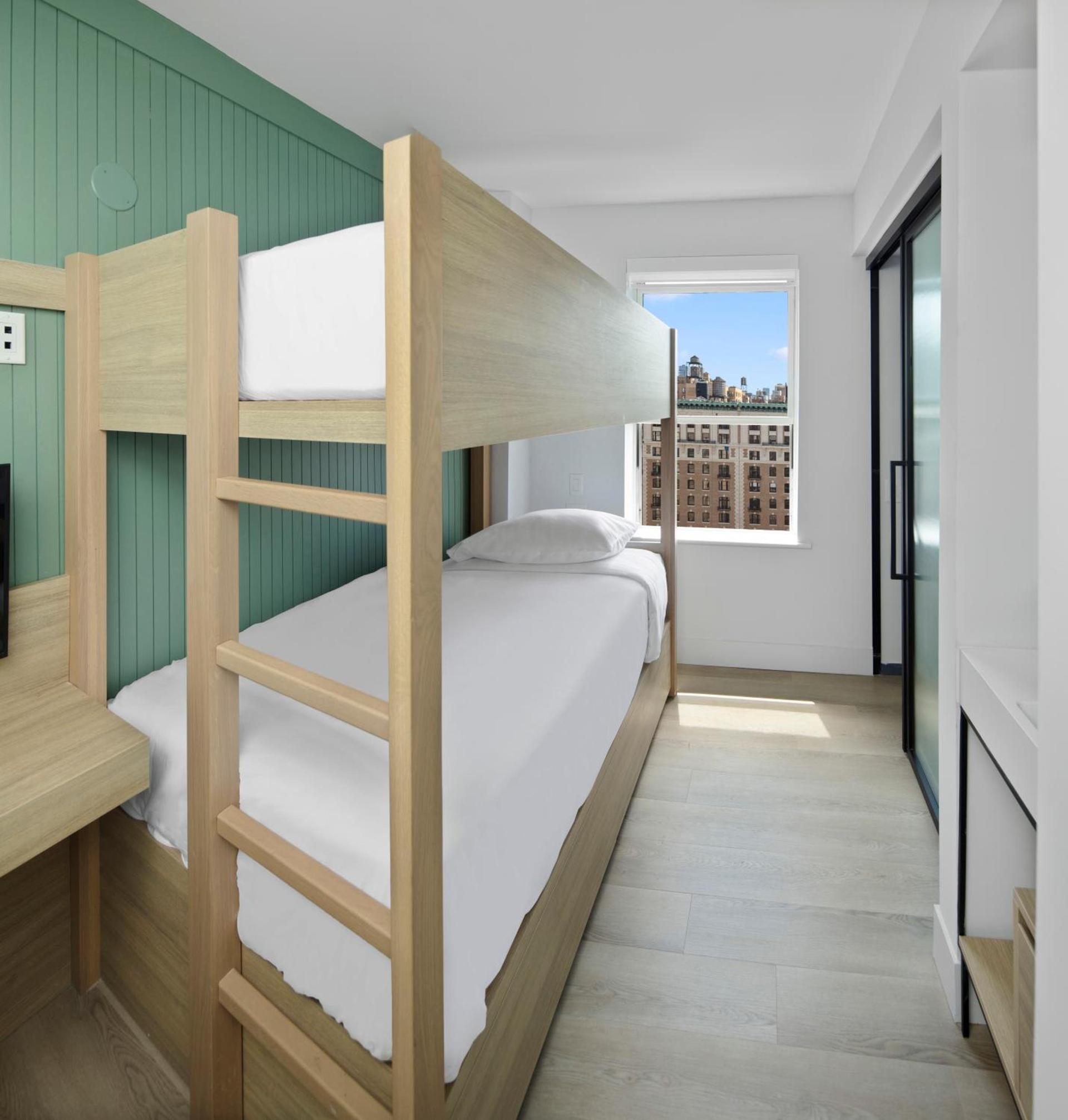 Riverside Tower Hotel photo 3