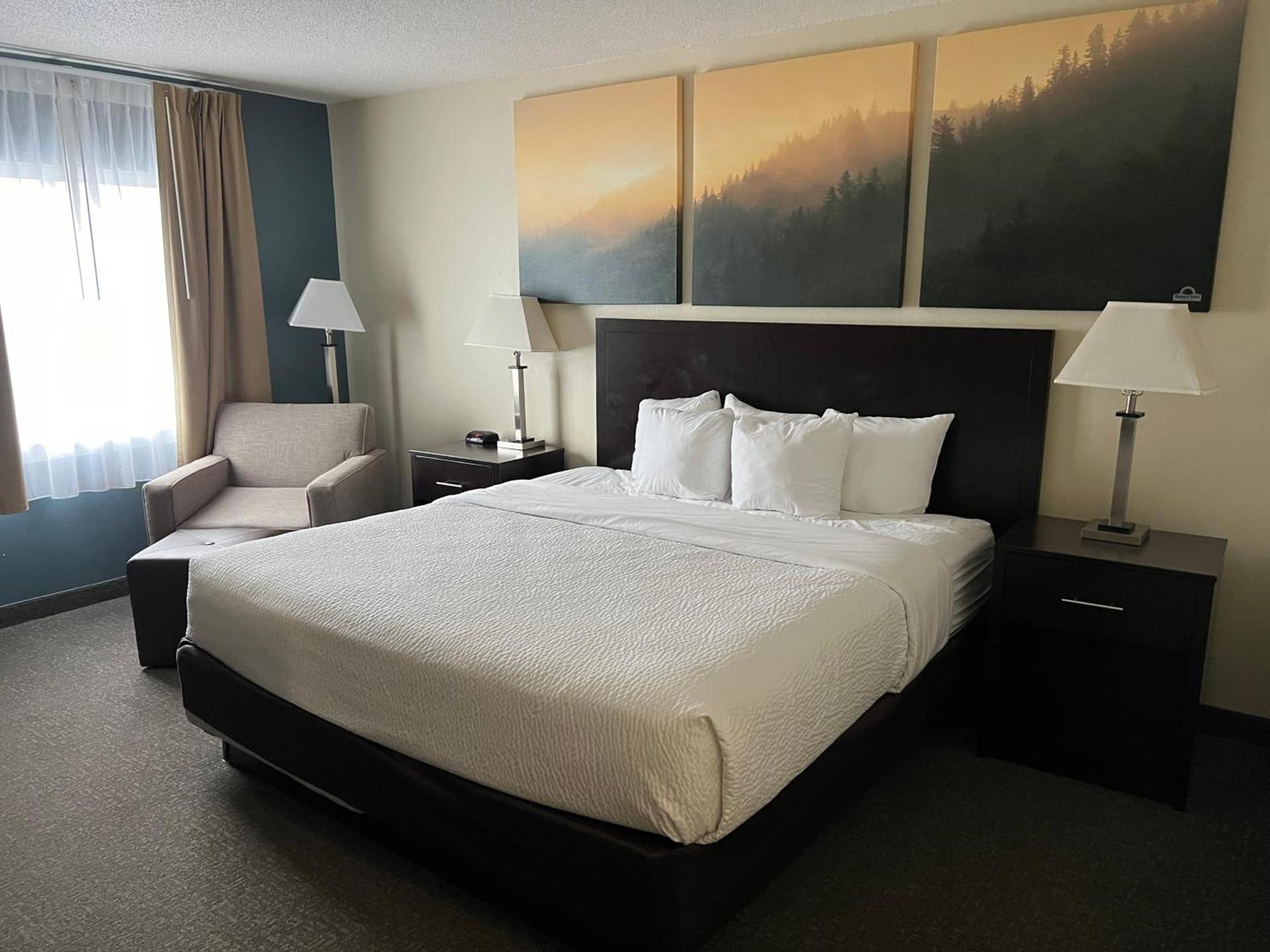 Days Inn by Wyndham Penn State photo 16