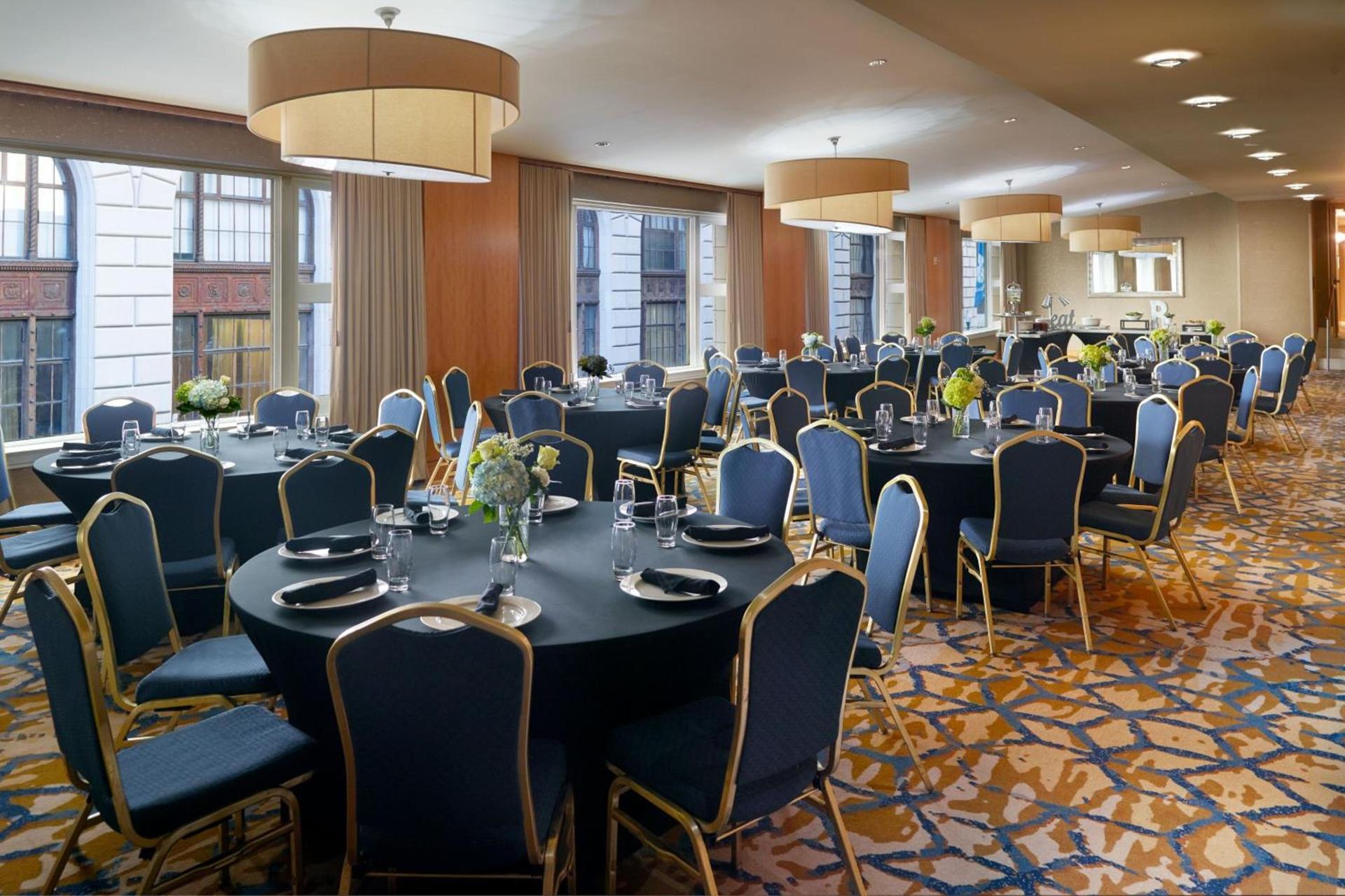 Renaissance New Orleans Pere Marquette French Quarter Area Hotel photo 27