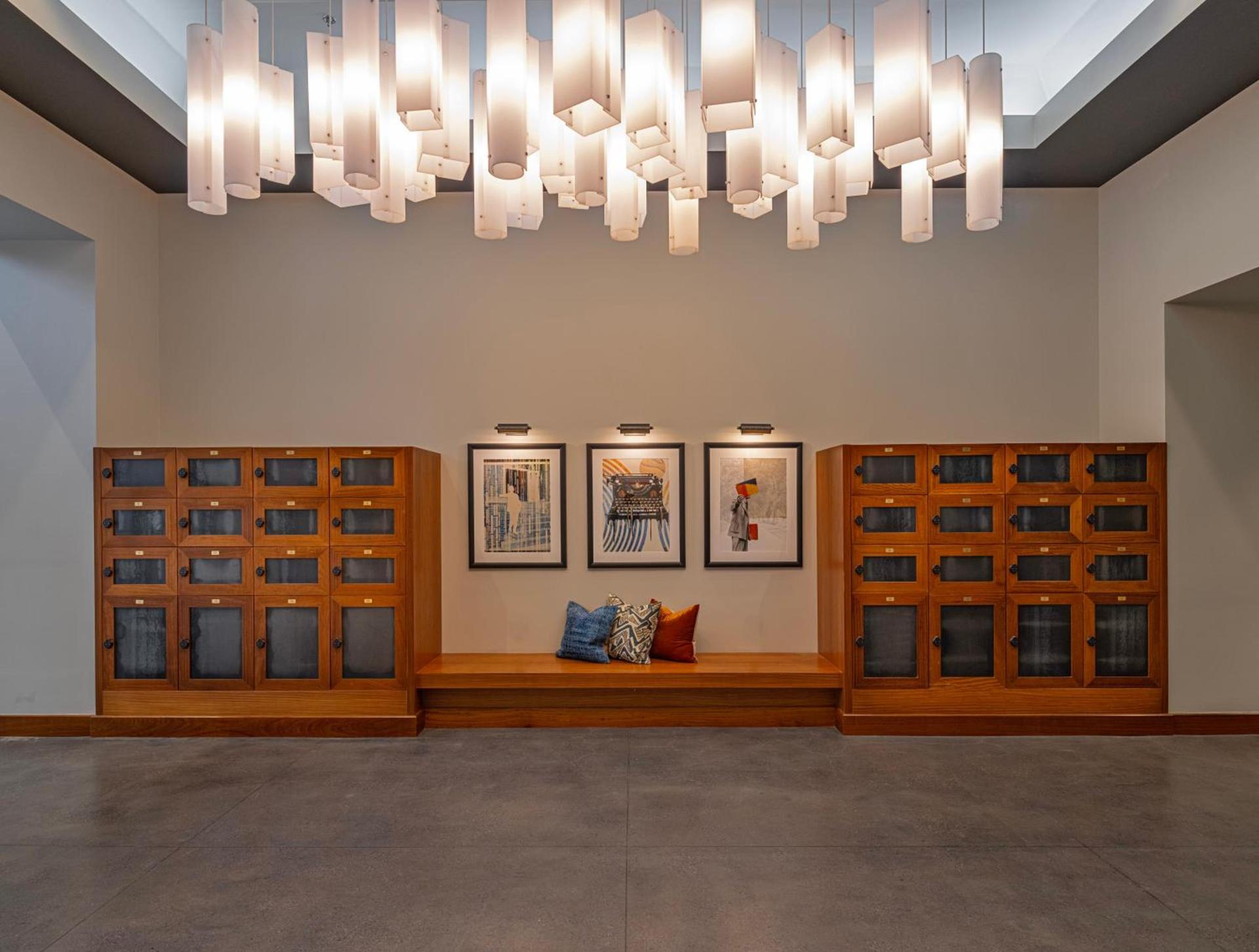 Moxy Phoenix Downtown photo 8