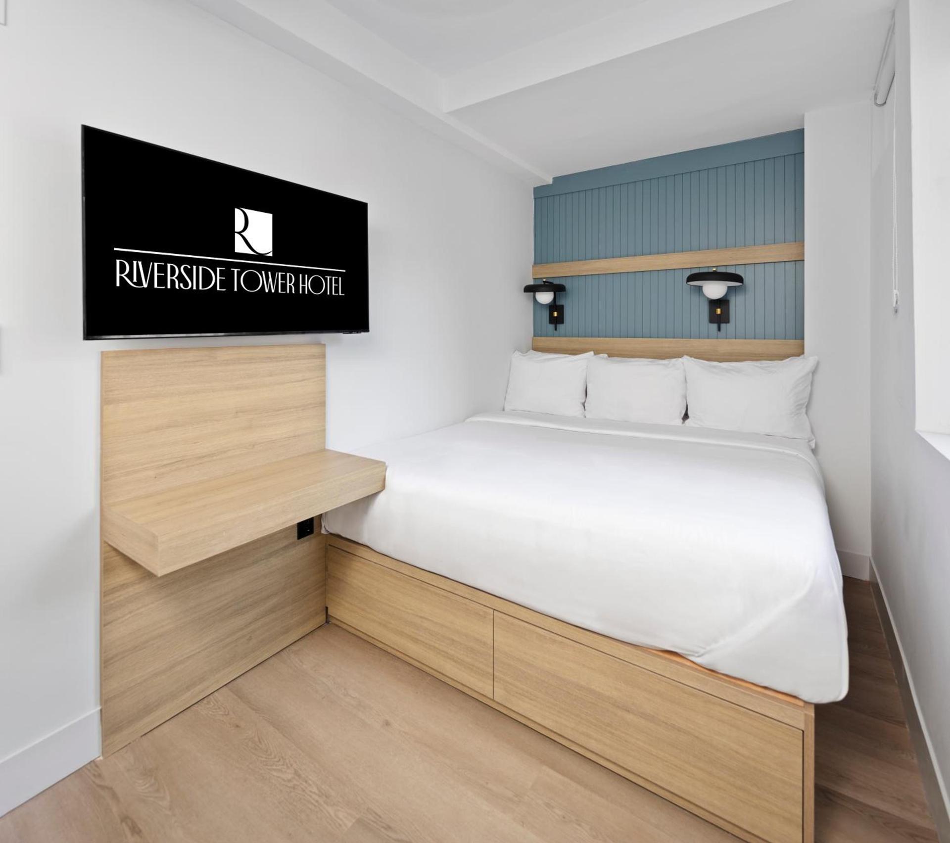 Riverside Tower Hotel photo 39
