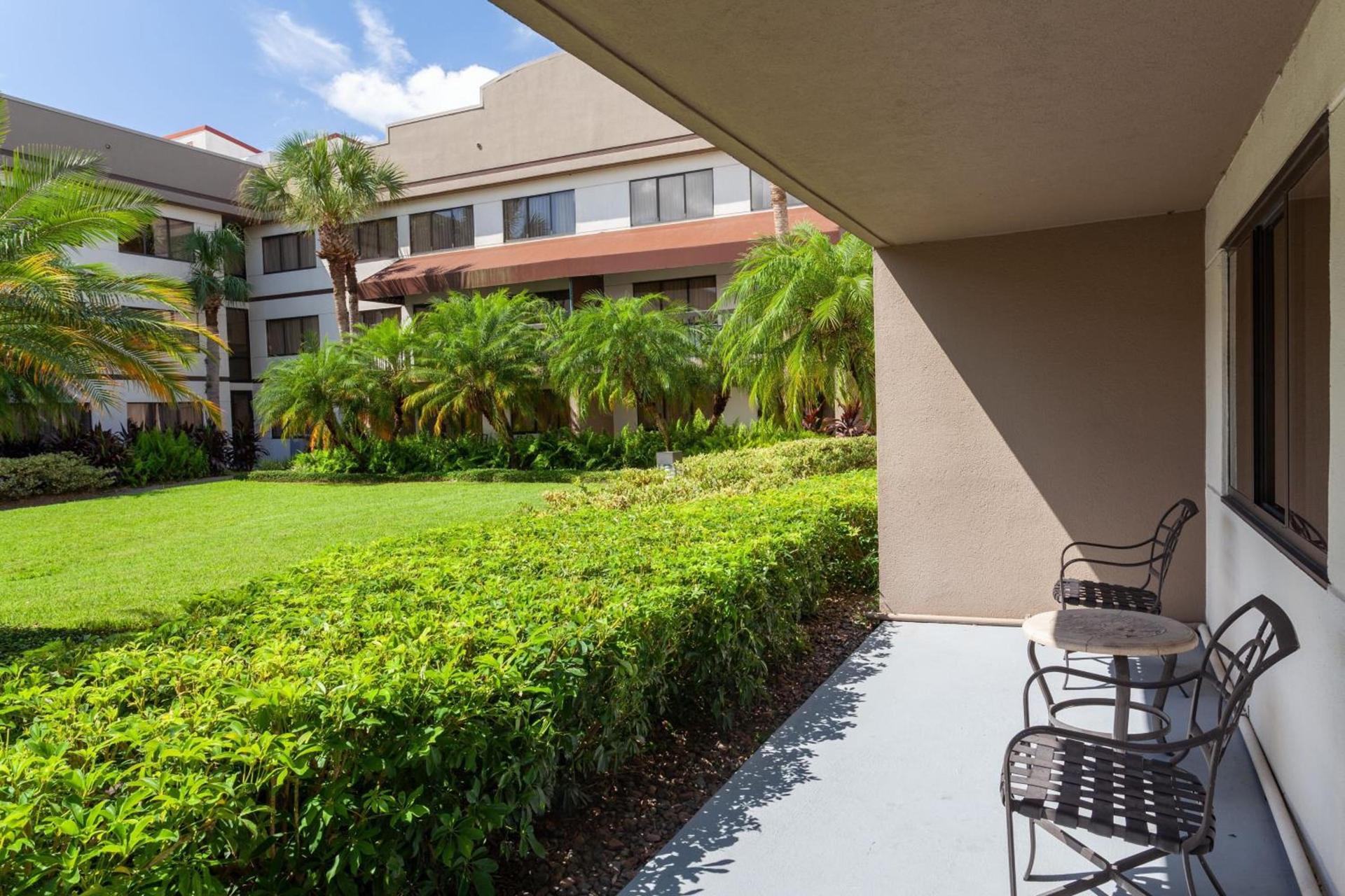 Sheraton Suites Orlando Airport Hotel photo 12