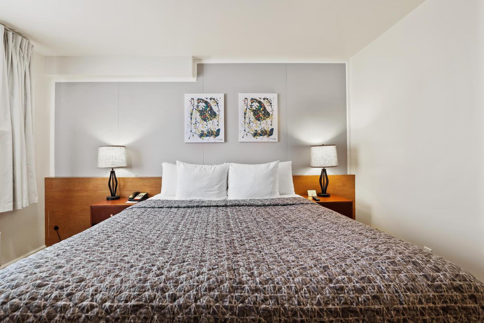 Brookhurst Plaza Inn photo 3