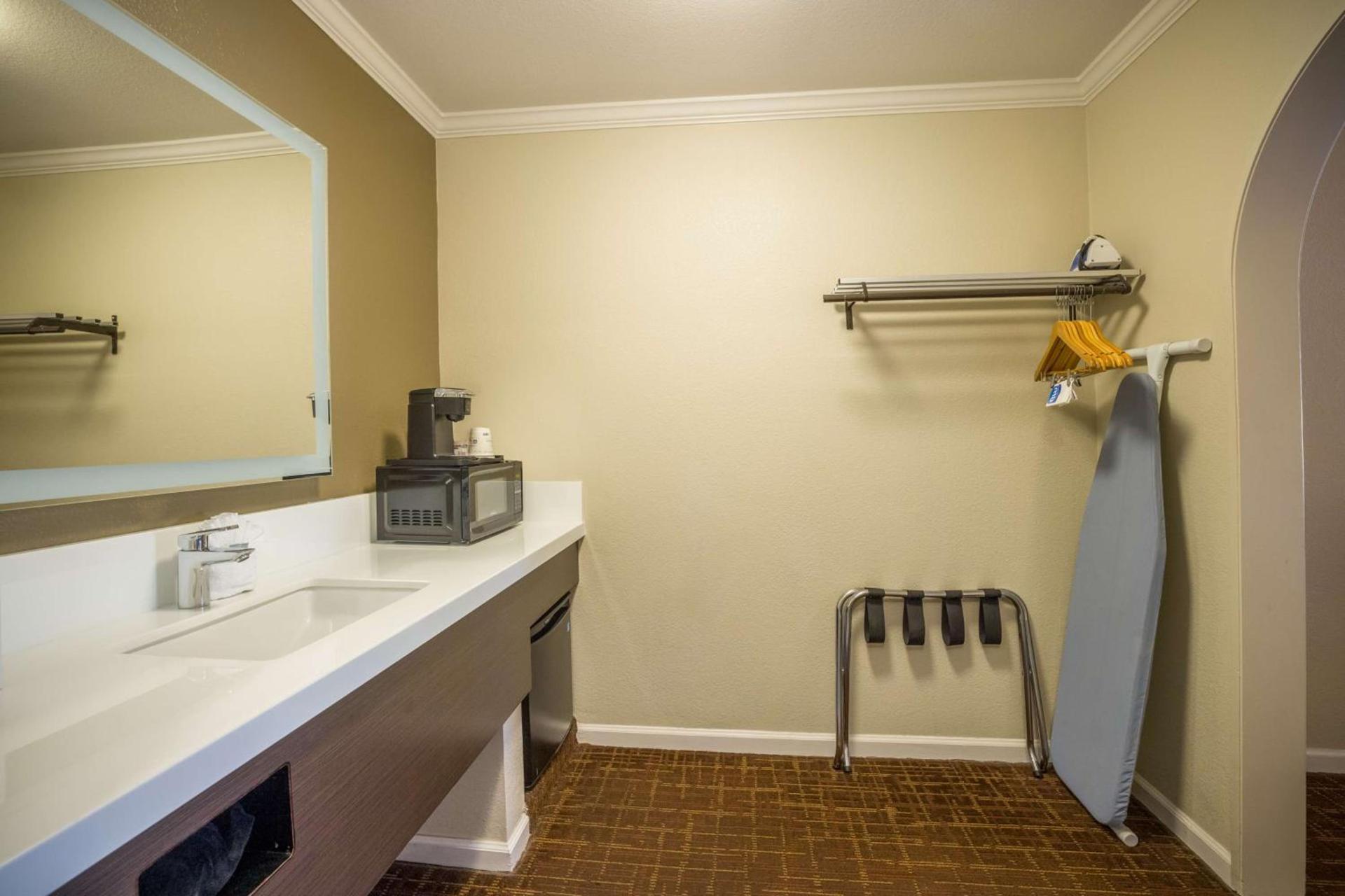 Best Western Inn photo 13