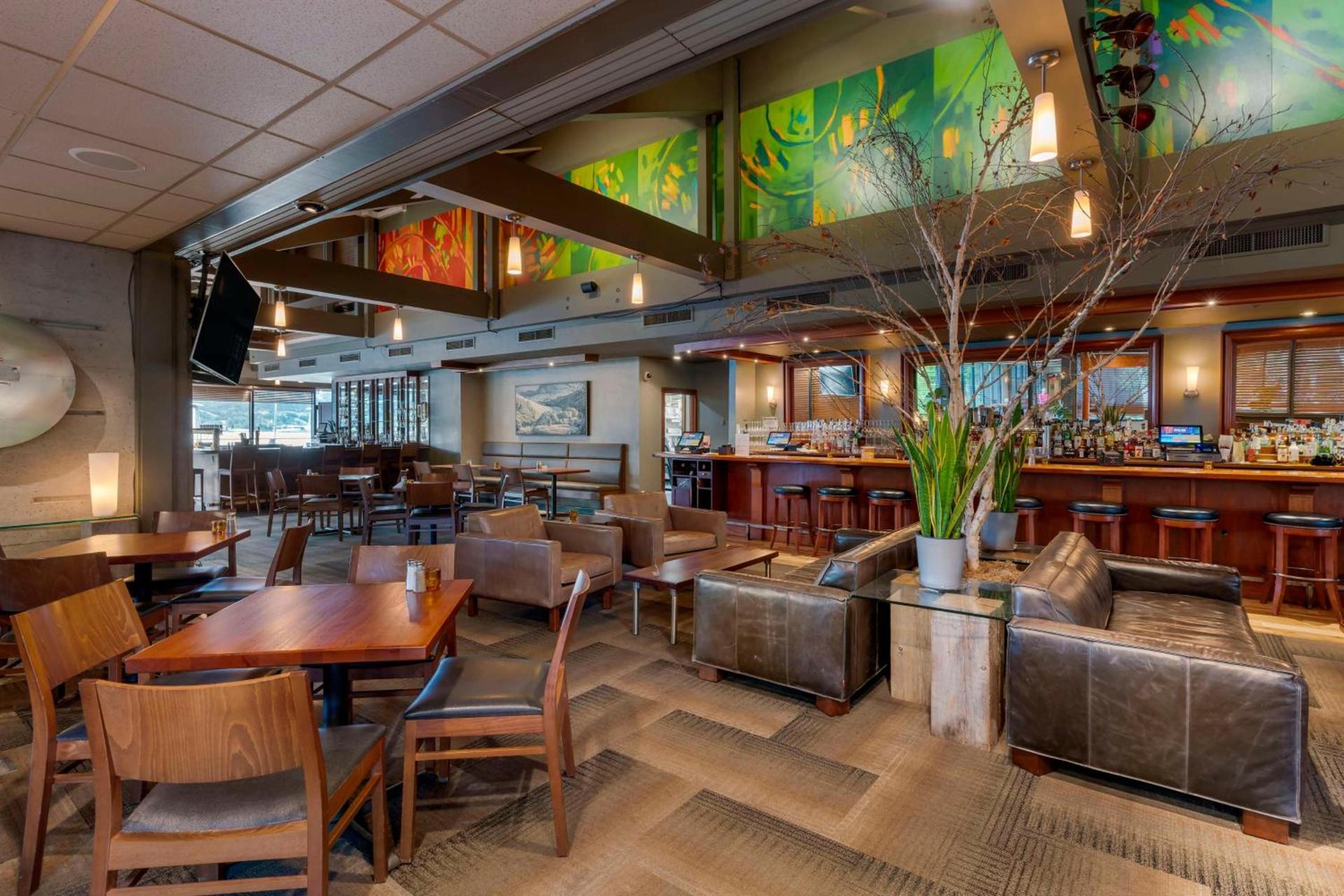 Best Western Plus Hood River Inn photo 12
