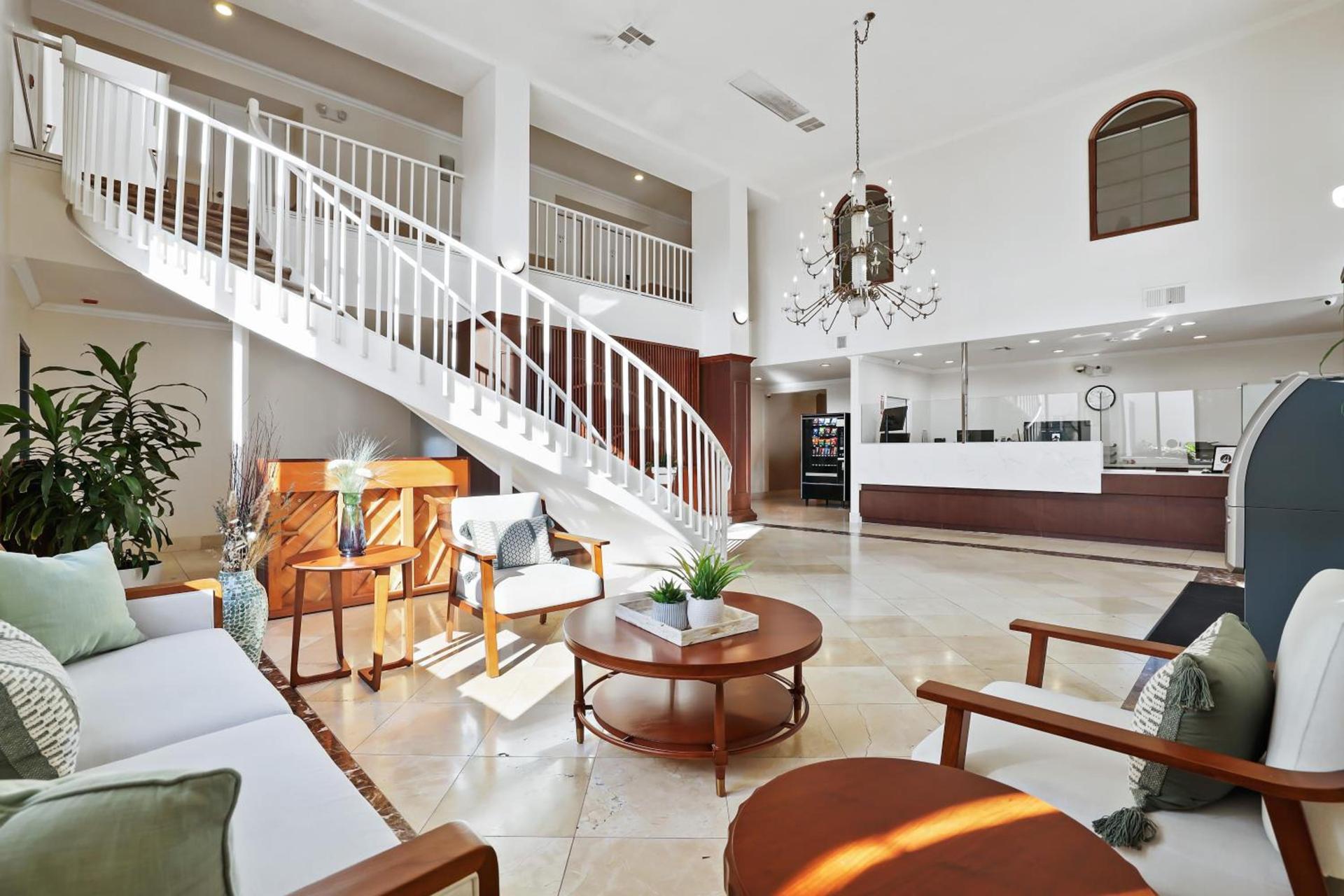 Brookhurst Plaza Inn photo 36