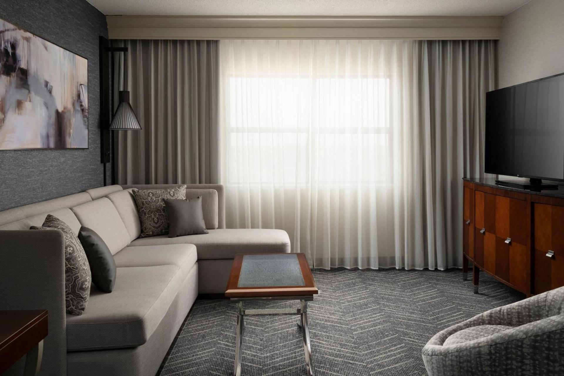 Minneapolis Marriott Northwest Hotel & Conference Center photo 11