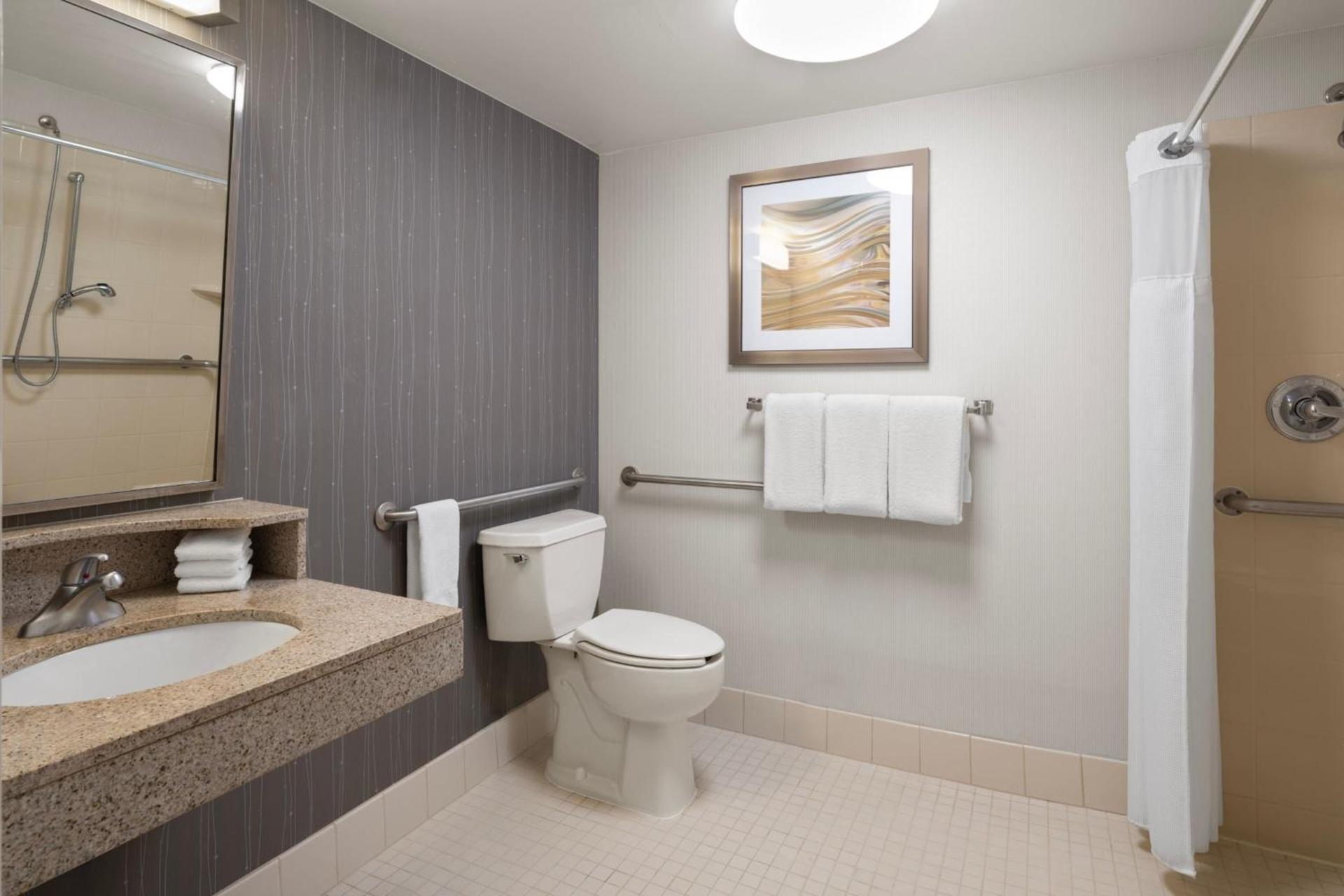 Courtyard by Marriott Rockford photo 14