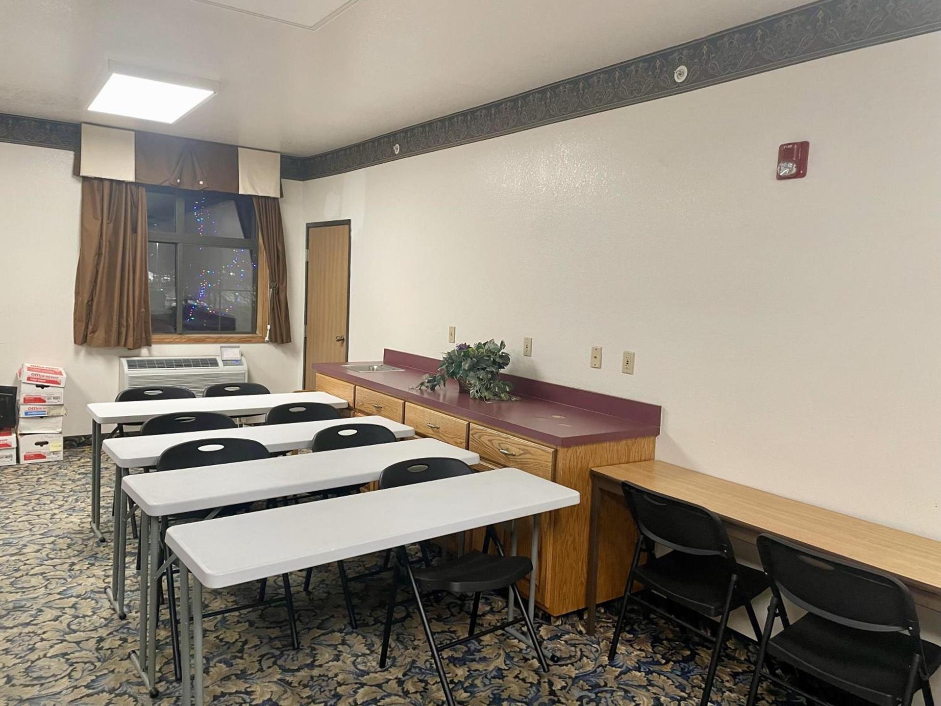 SureStay by Best Western Prince Frederick photo 30