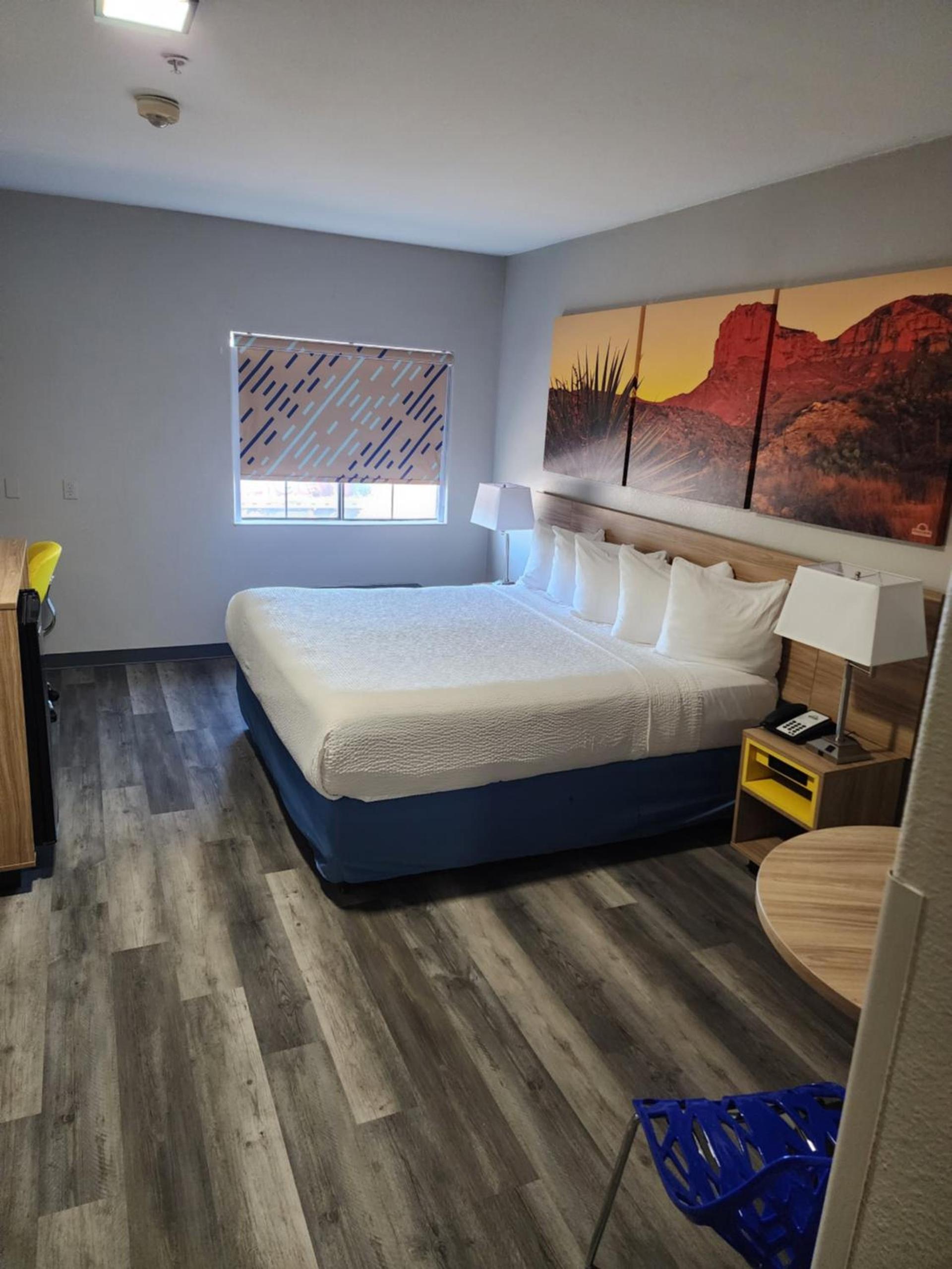 Days Inn & Suites by Wyndham Tucson/Marana photo 71