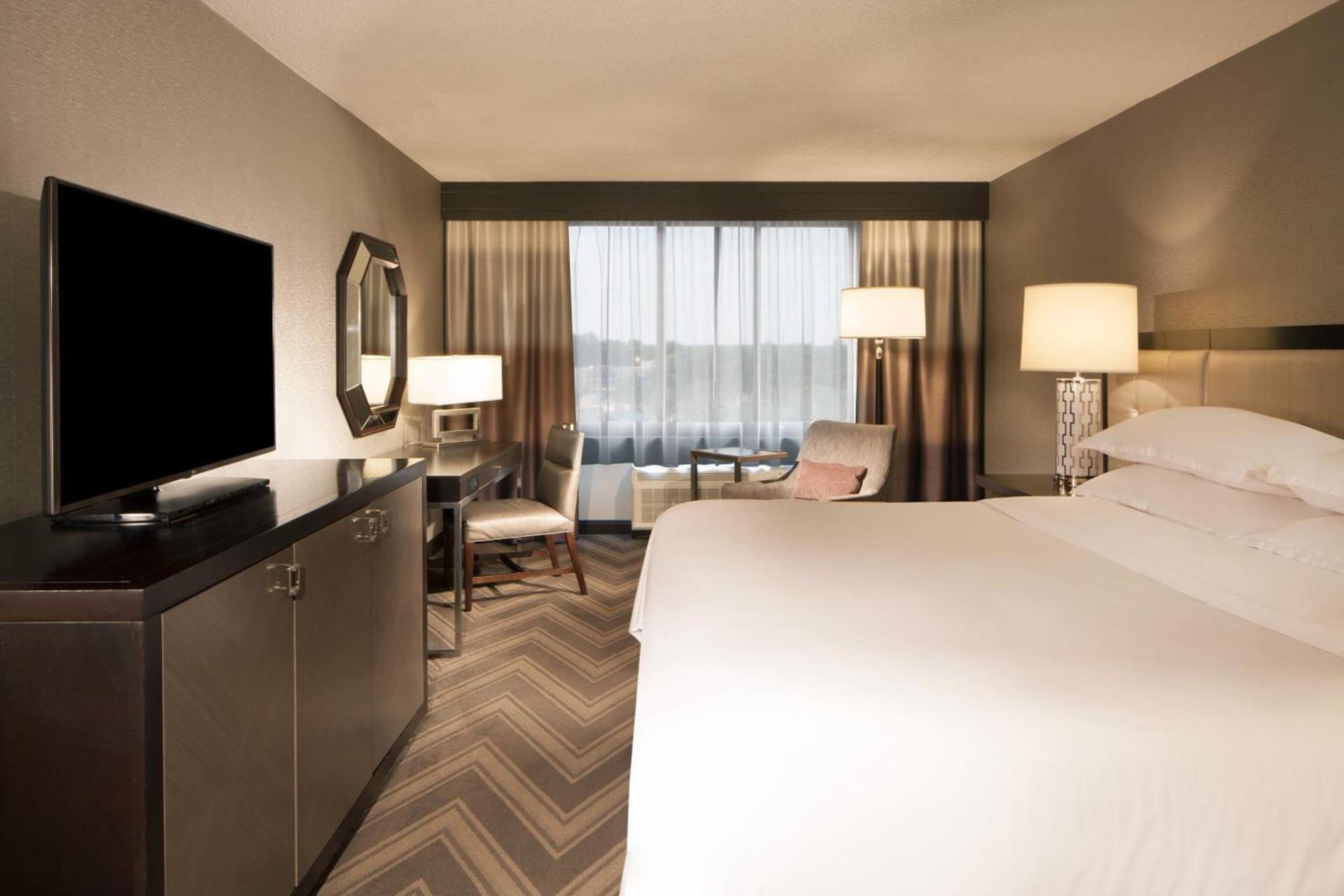 Sheraton Bucks County Langhorne photo 5