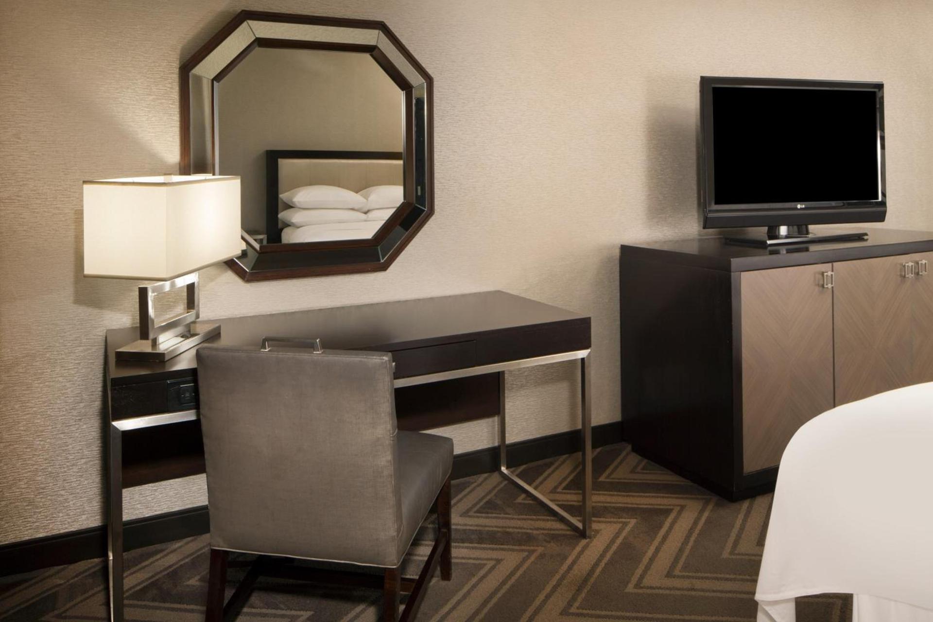 Sheraton Bucks County Langhorne photo 19