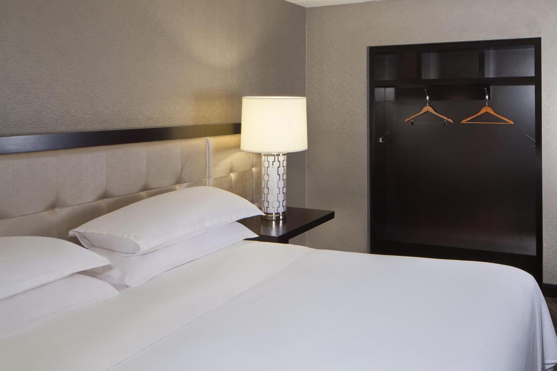Sheraton Bucks County Langhorne photo 20