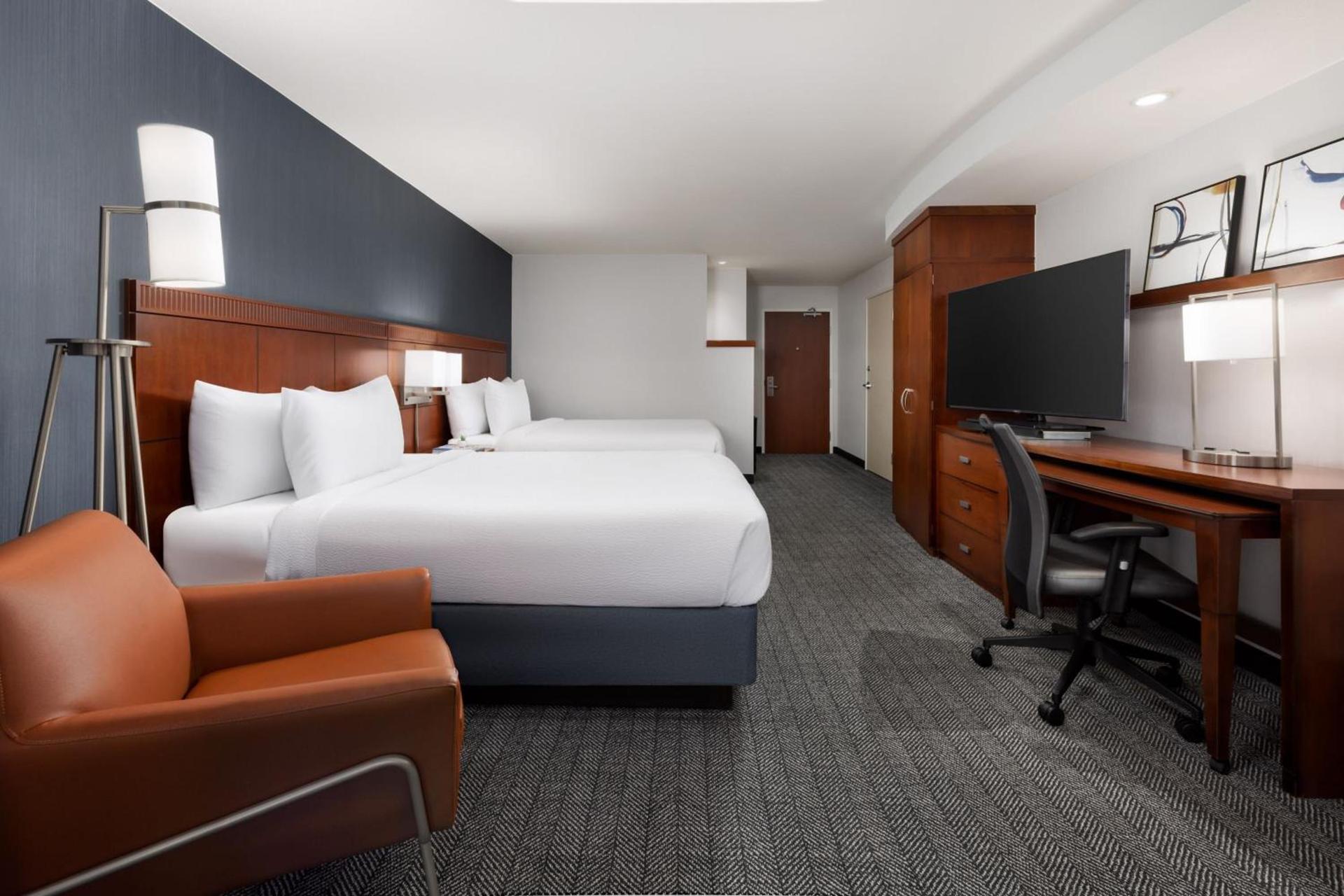 Courtyard By Marriott Las Vegas Stadium Area photo 7