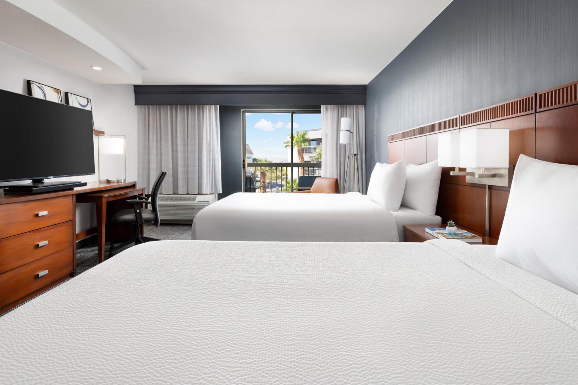 Courtyard By Marriott Las Vegas Stadium Area photo 9