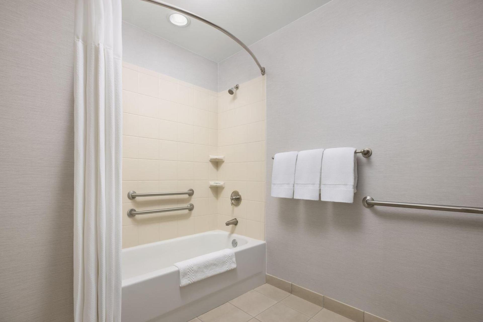 Courtyard By Marriott Las Vegas Stadium Area photo 15