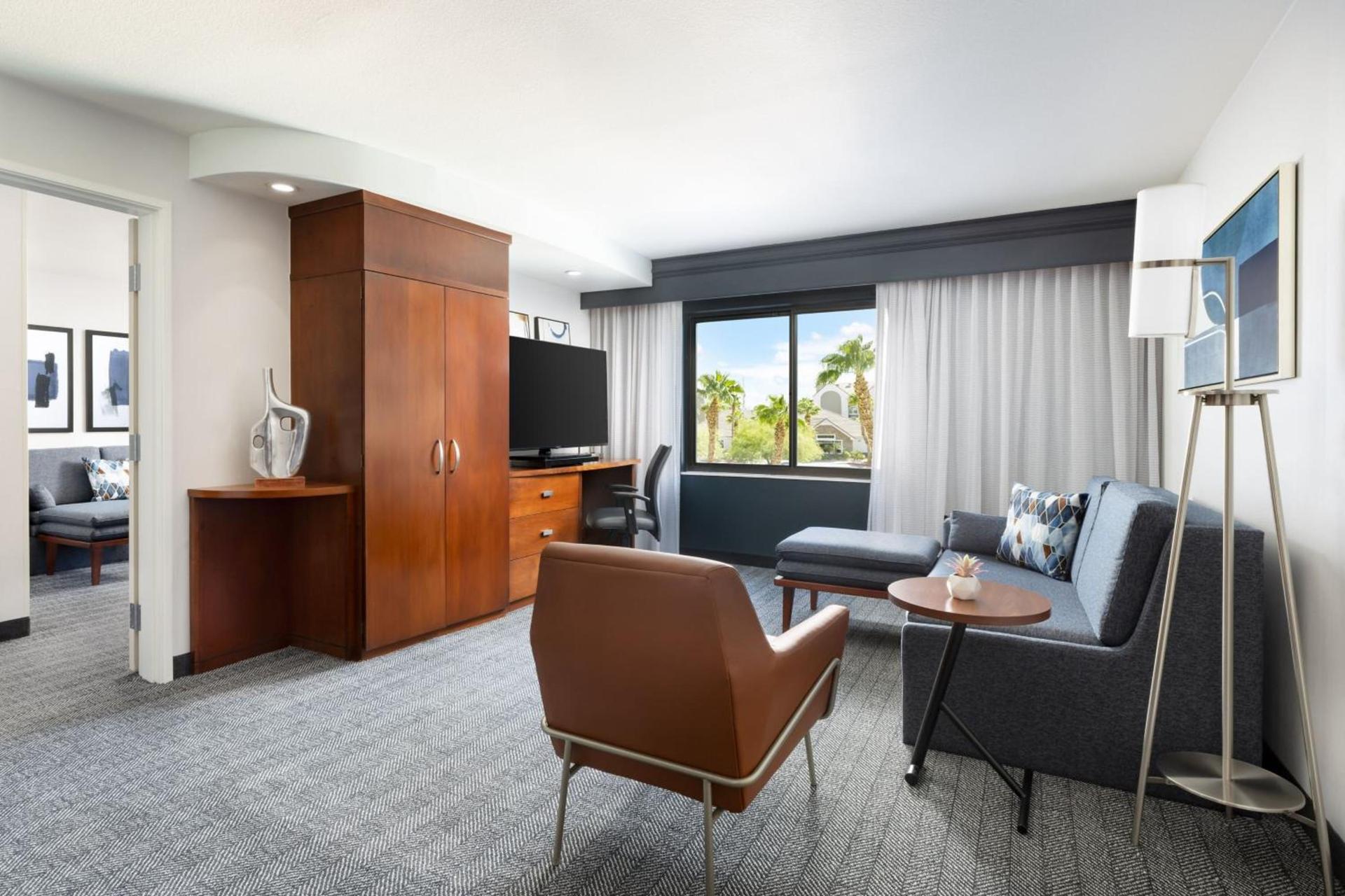 Courtyard By Marriott Las Vegas Stadium Area photo 19