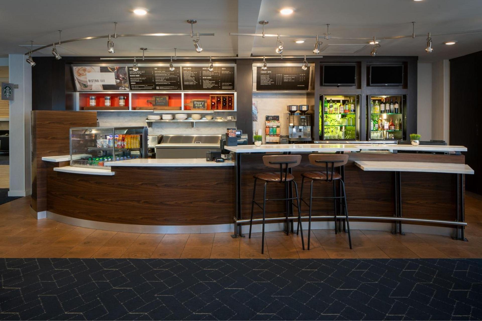 Courtyard by Marriott Decatur photo 18