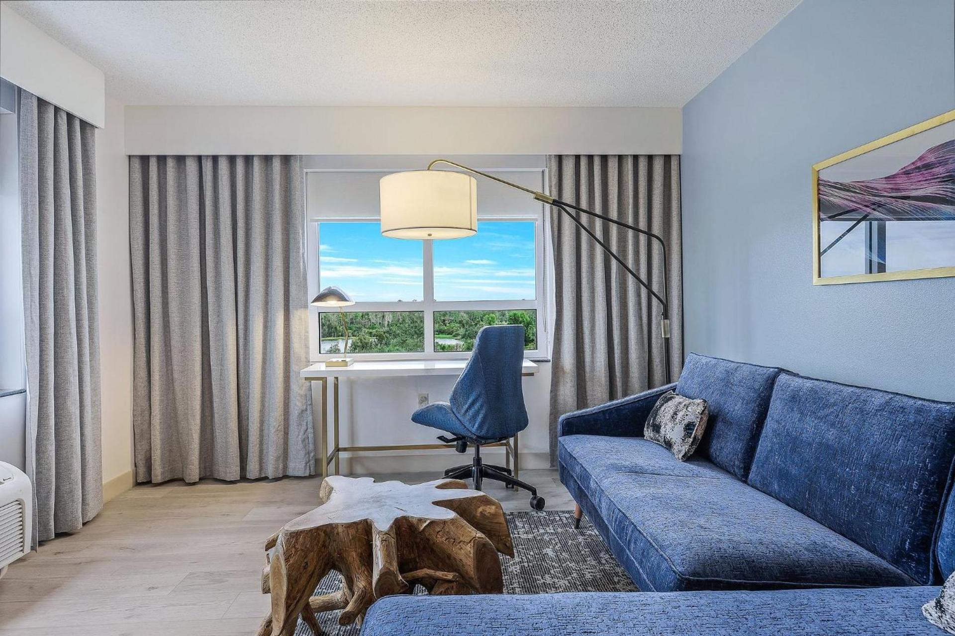 Crowne Plaza Ft Myers Gulf Coast by IHG photo 42