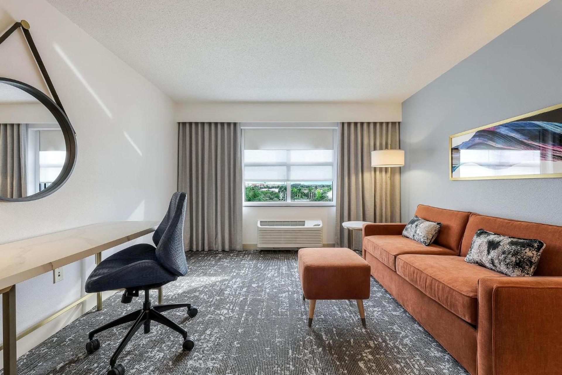 Crowne Plaza Ft Myers Gulf Coast by IHG photo 22