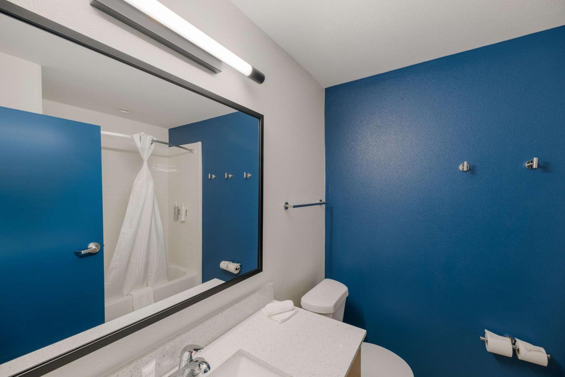 Spark by Hilton Midland South photo 21
