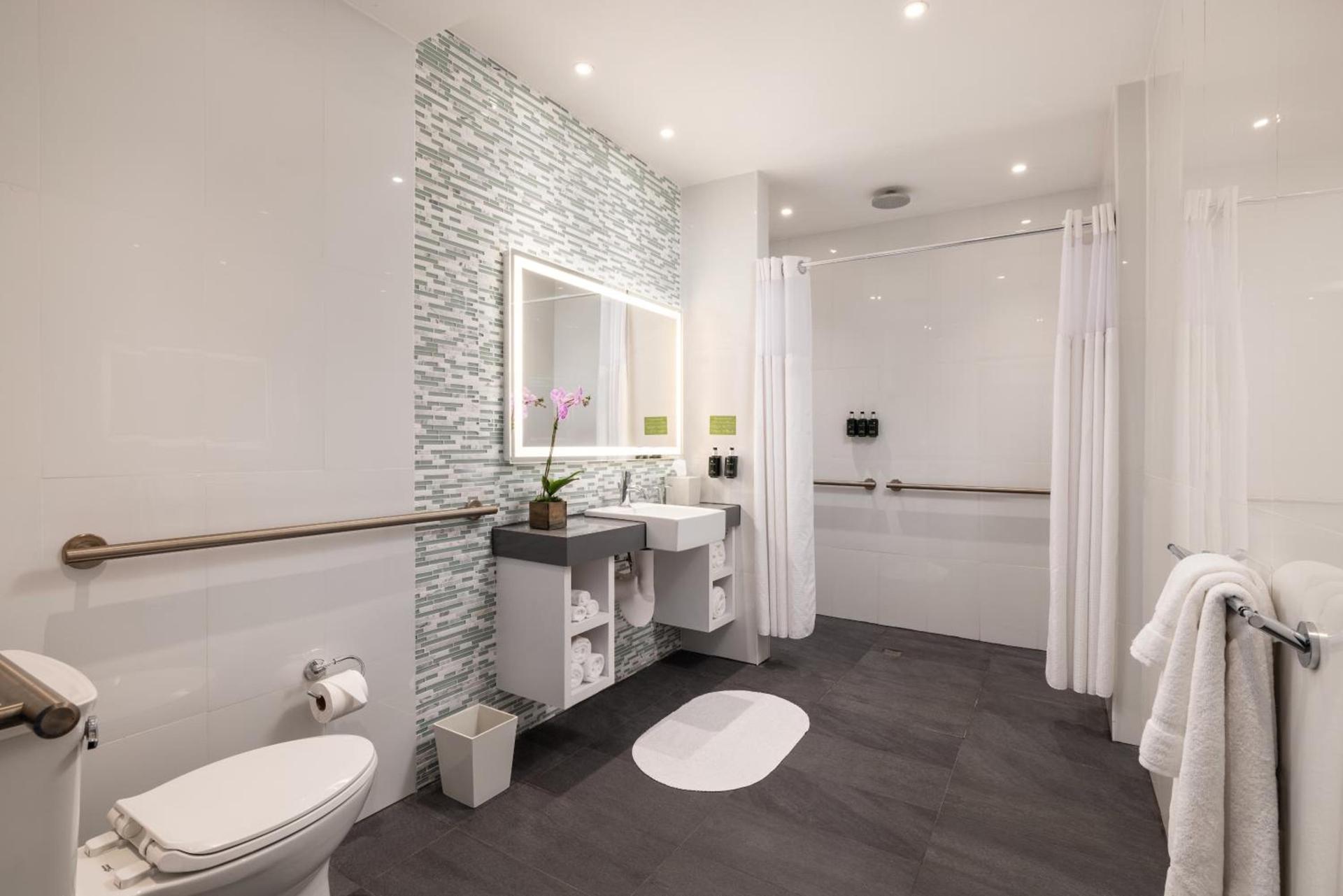 The Palms Hotel & Spa photo 62