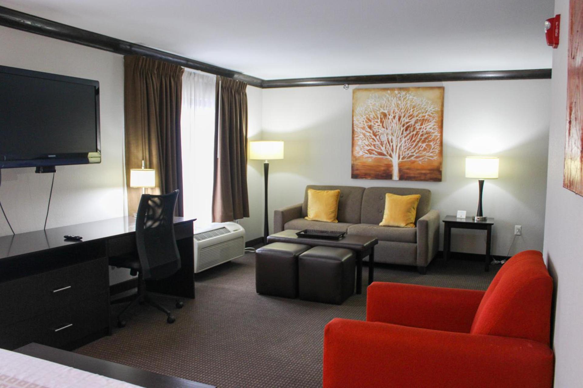 Parkwood Inn & Suites photo 25
