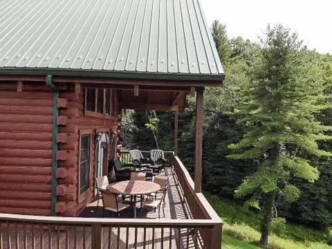 Dream Mountain Lodge photo 58
